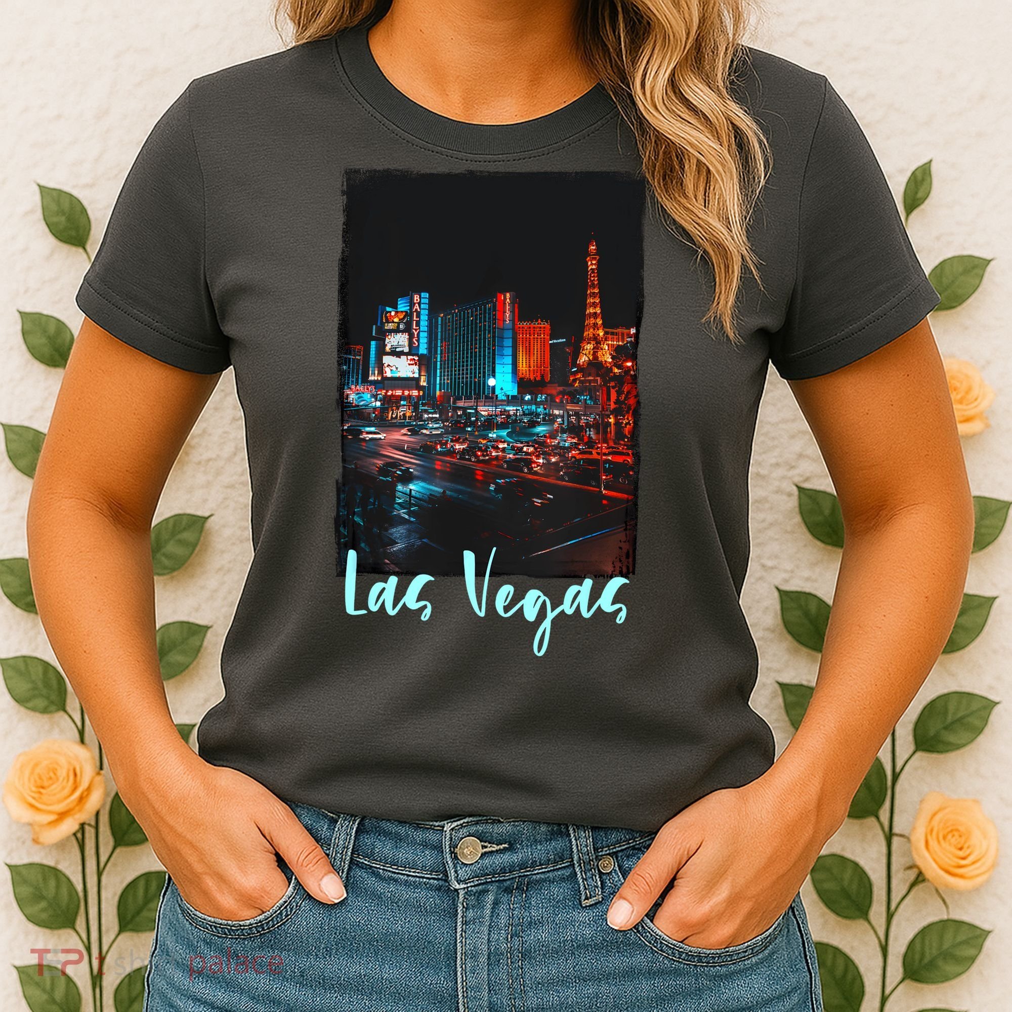 Las Vegas City Visiting Las Vegas Love Las Vegas Women's T-Shirt