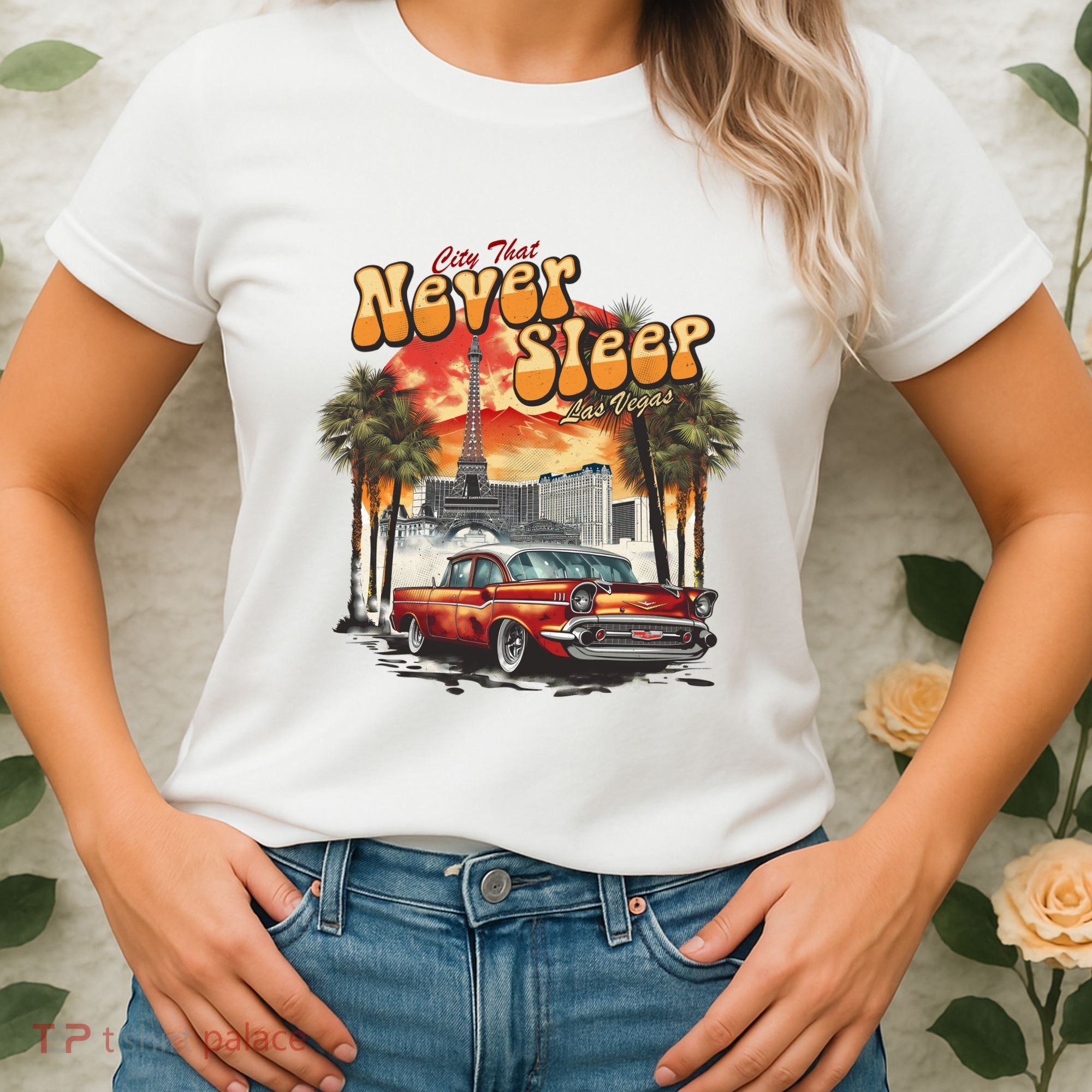 Las Vegas City That Never Sleeps Women's T-Shirt