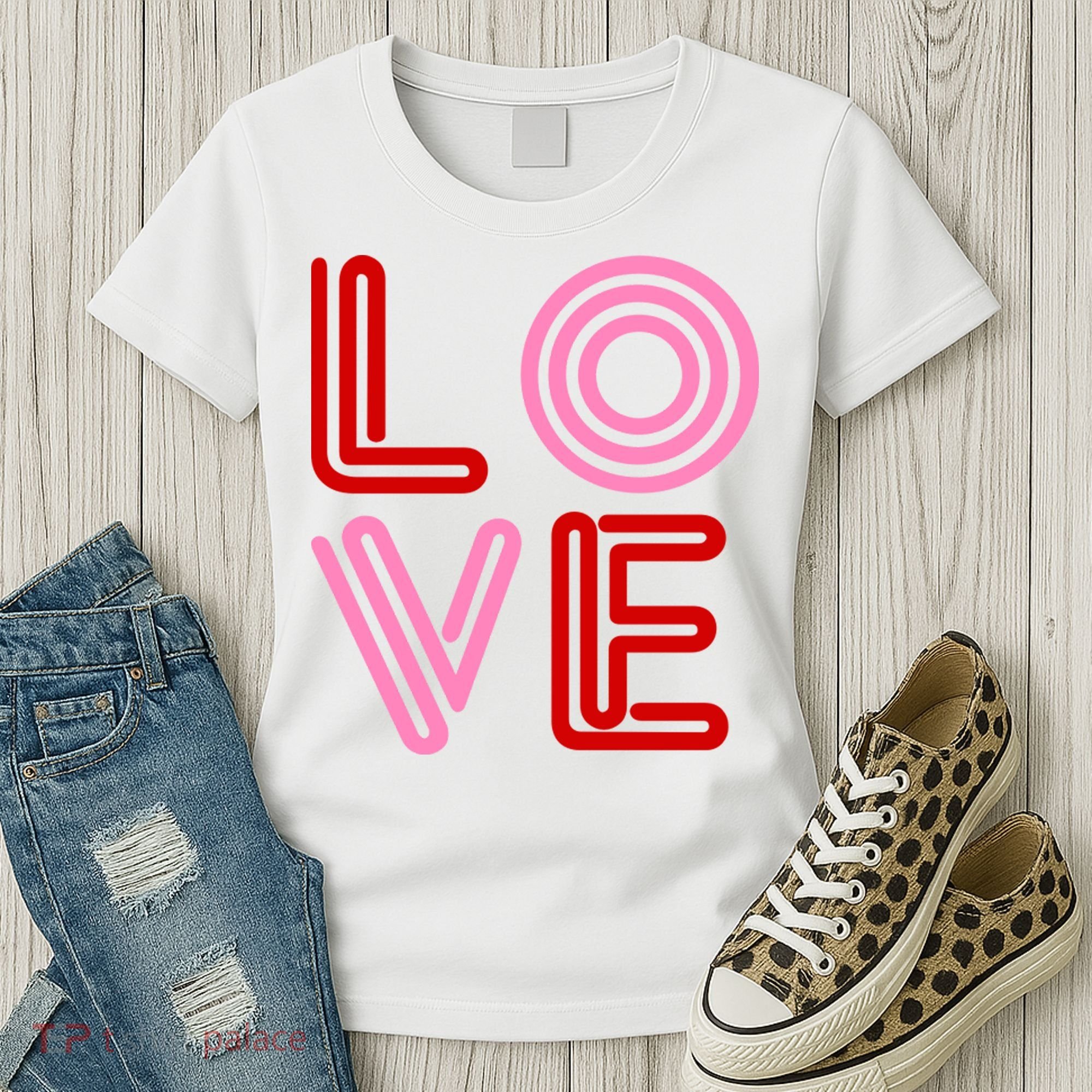Love Valentines Day Pink And Red Logo Women's T-Shirt