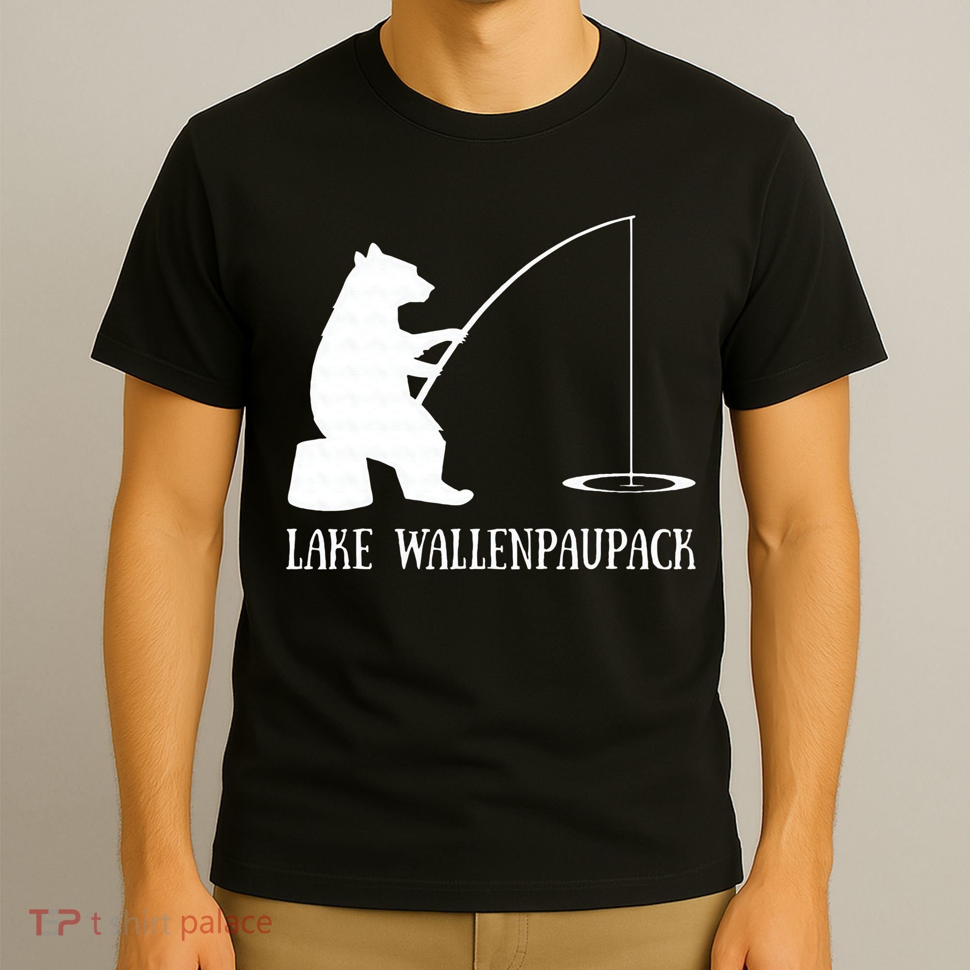 Lake Wallenpaupack Bear Fishing Pennsylvania Gift T-Shirt