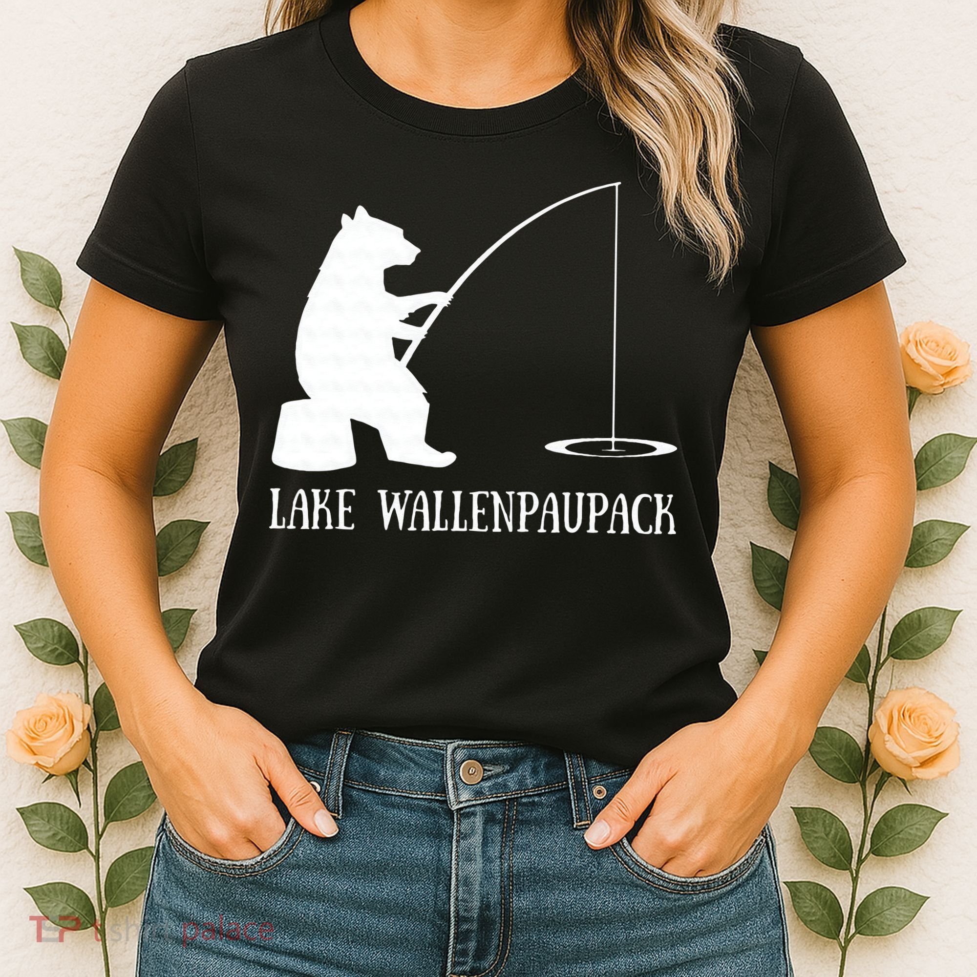Lake Wallenpaupack Bear Fishing Pennsylvania Gift Women's T-Shirt