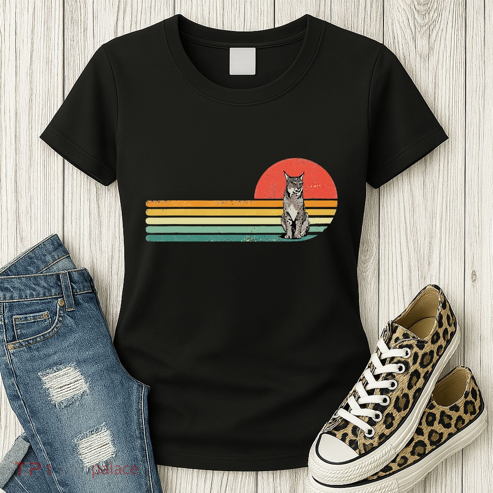 Lynx Wild Cat Bobcat Zoo Animal Lynx Lover Women's T-Shirt