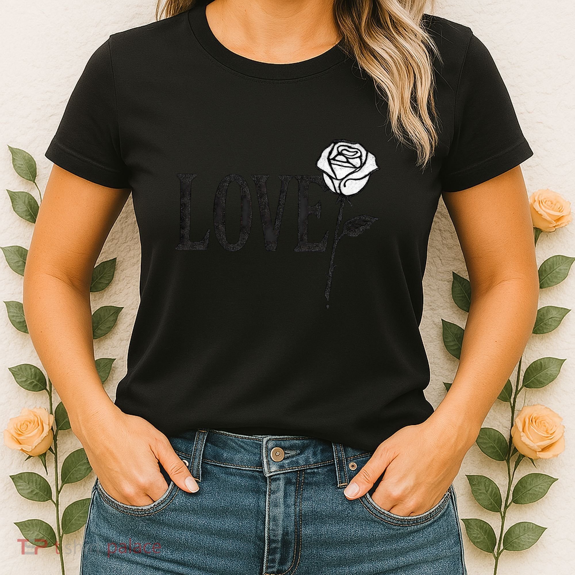 Love with Rose Women's T-Shirt