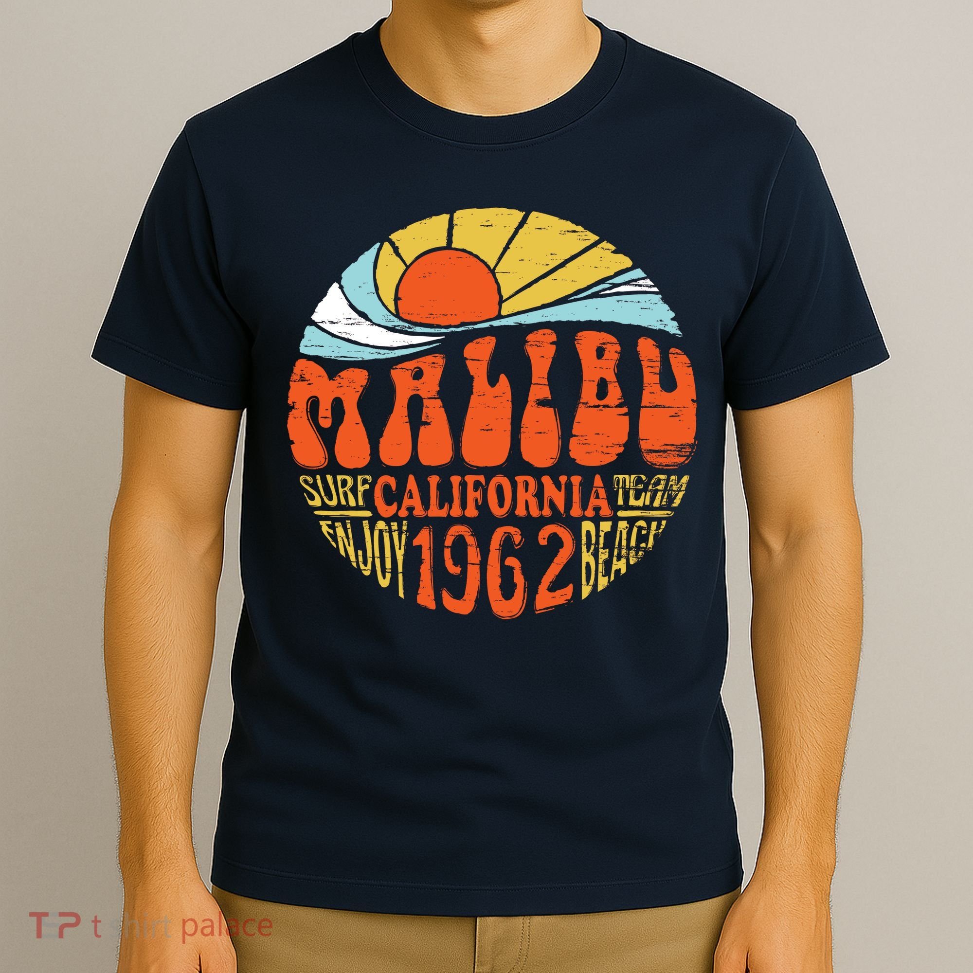 Malibu California Retro Distressed T-Shirt