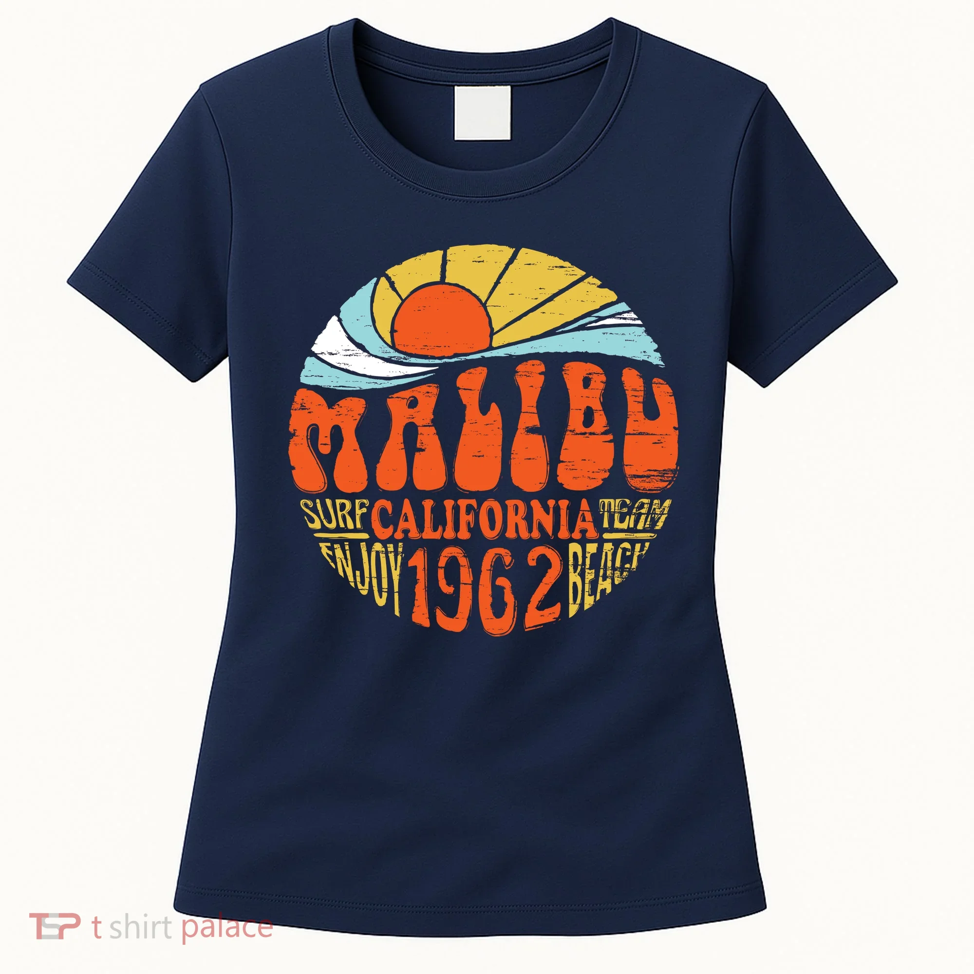 Malibu California Retro Distressed Women's T-Shirt