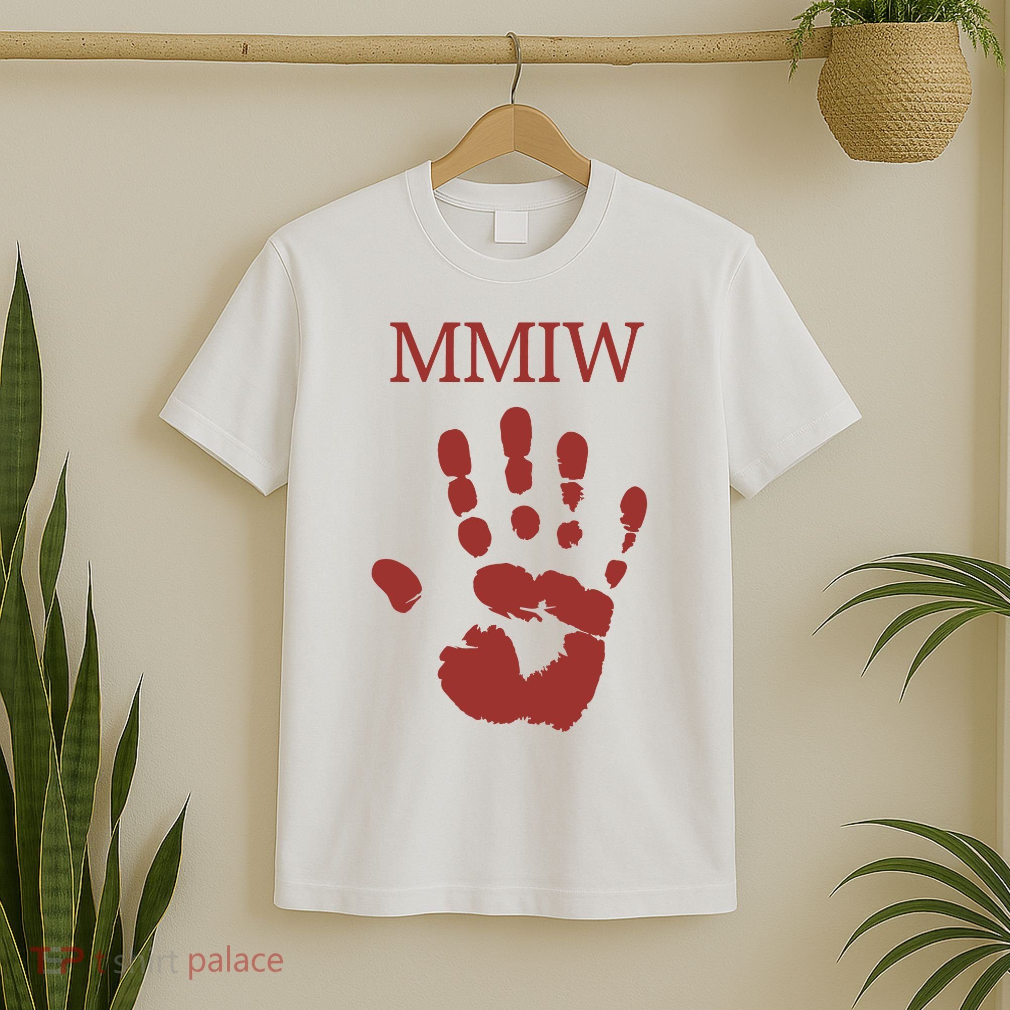 Missing and murdered indigenous women MMIW T-Shirt