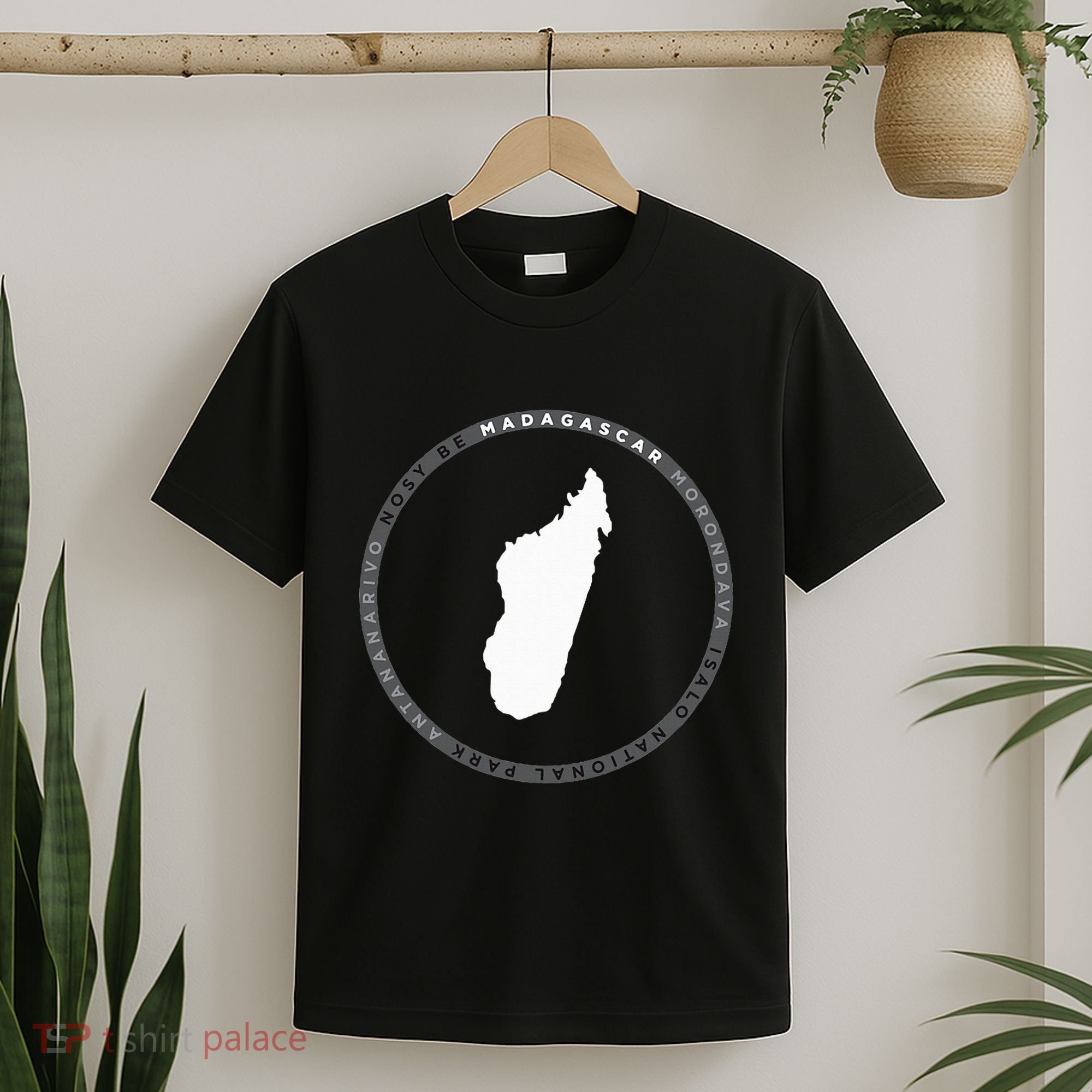 Madagascar Antananarivo Nosy Be Isalo Graphic T-Shirt