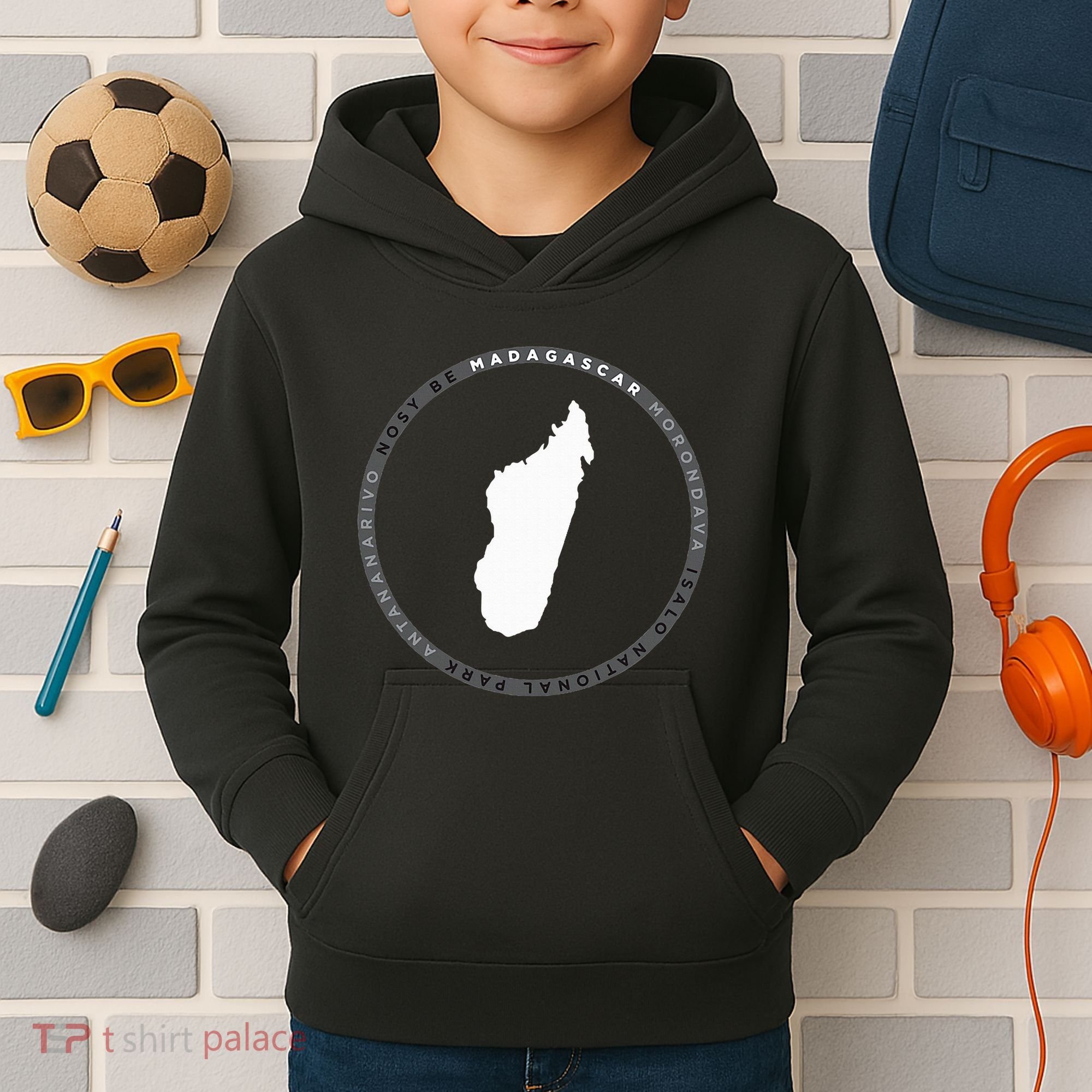 Madagascar Antananarivo Nosy Be Isalo Graphic Kids Hoodie