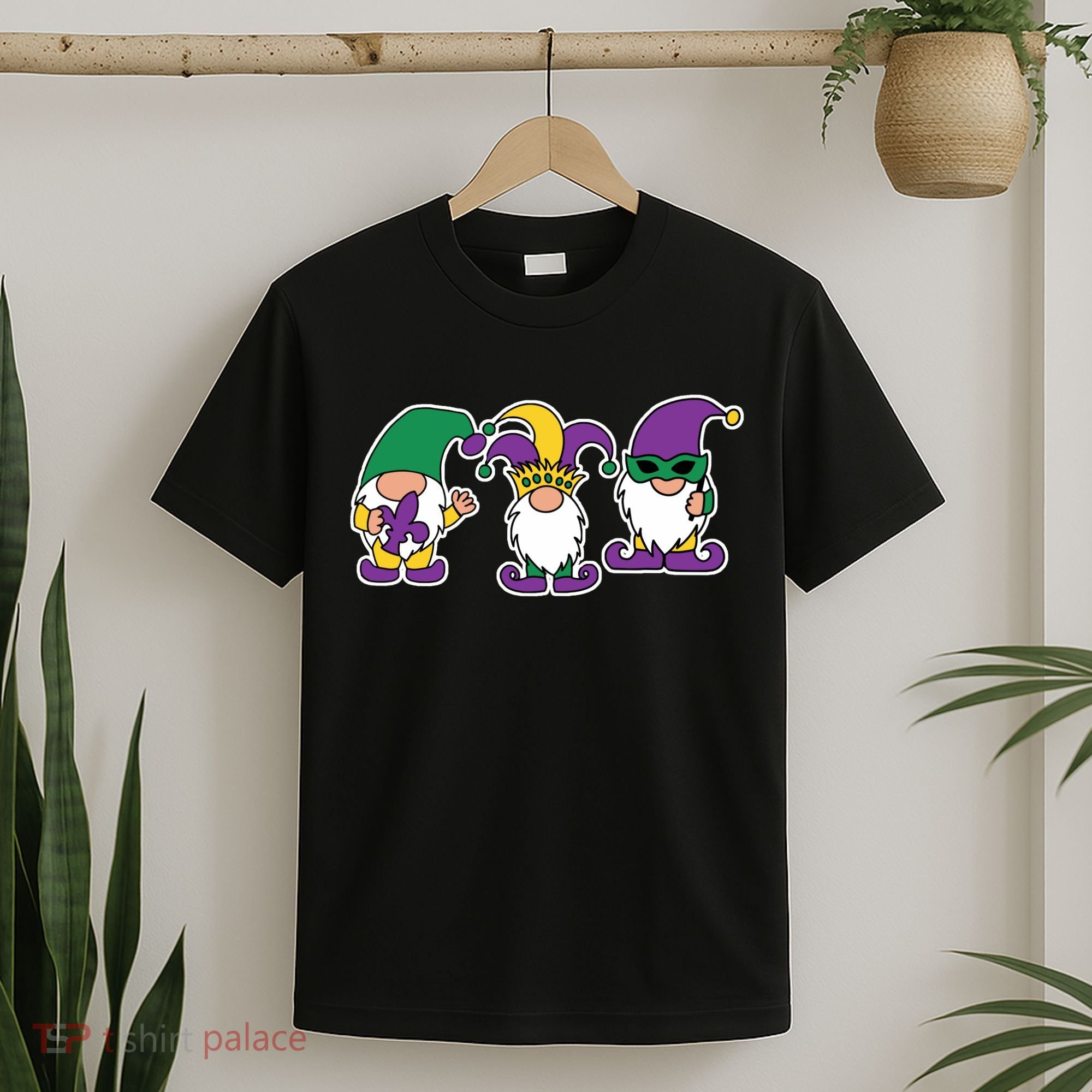 Mardi Gras Gnomes Party T-Shirt
