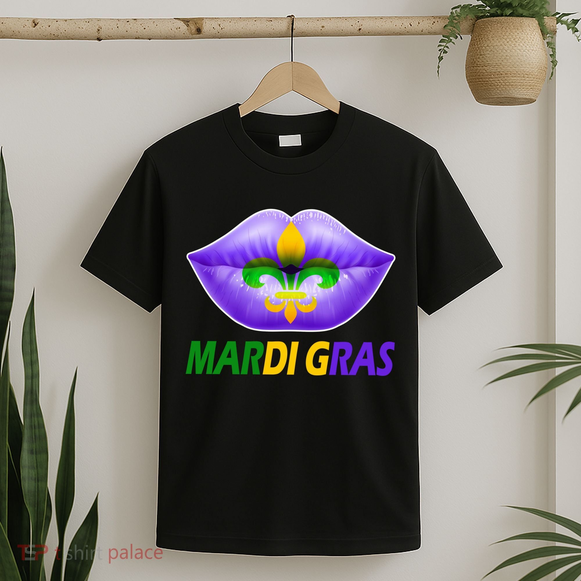 Mardi Gras Party Lips Fleur De Lis T-Shirt
