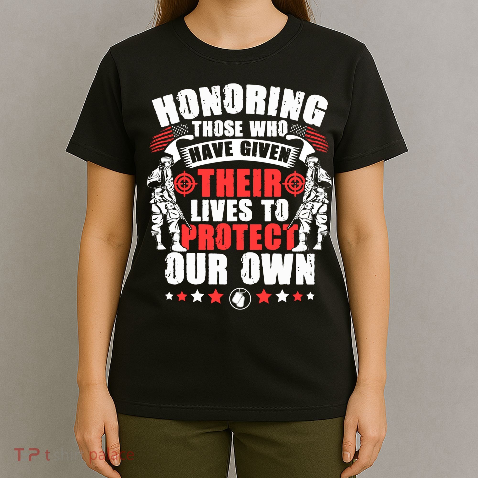 Military American Soldier Memorial Honoring T-Shirt