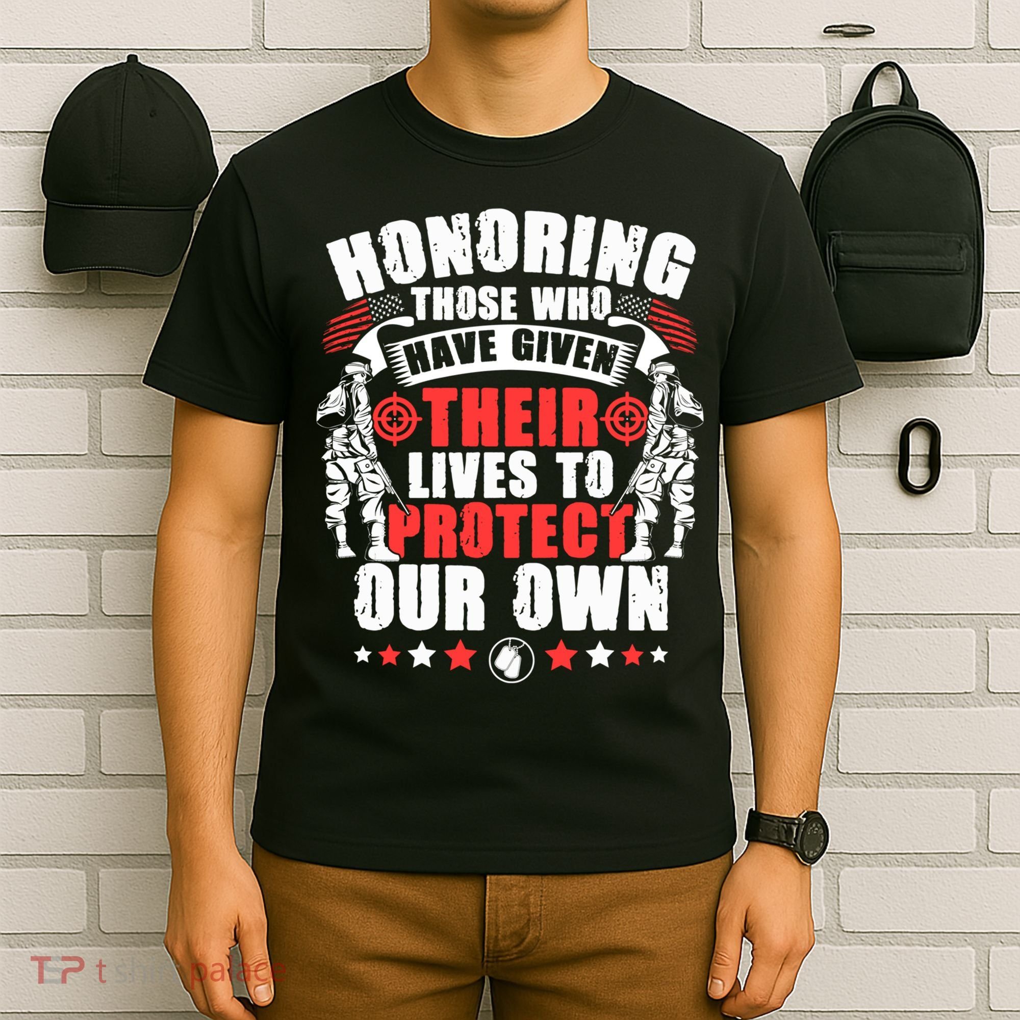 Military American Soldier Memorial Honoring T-Shirt