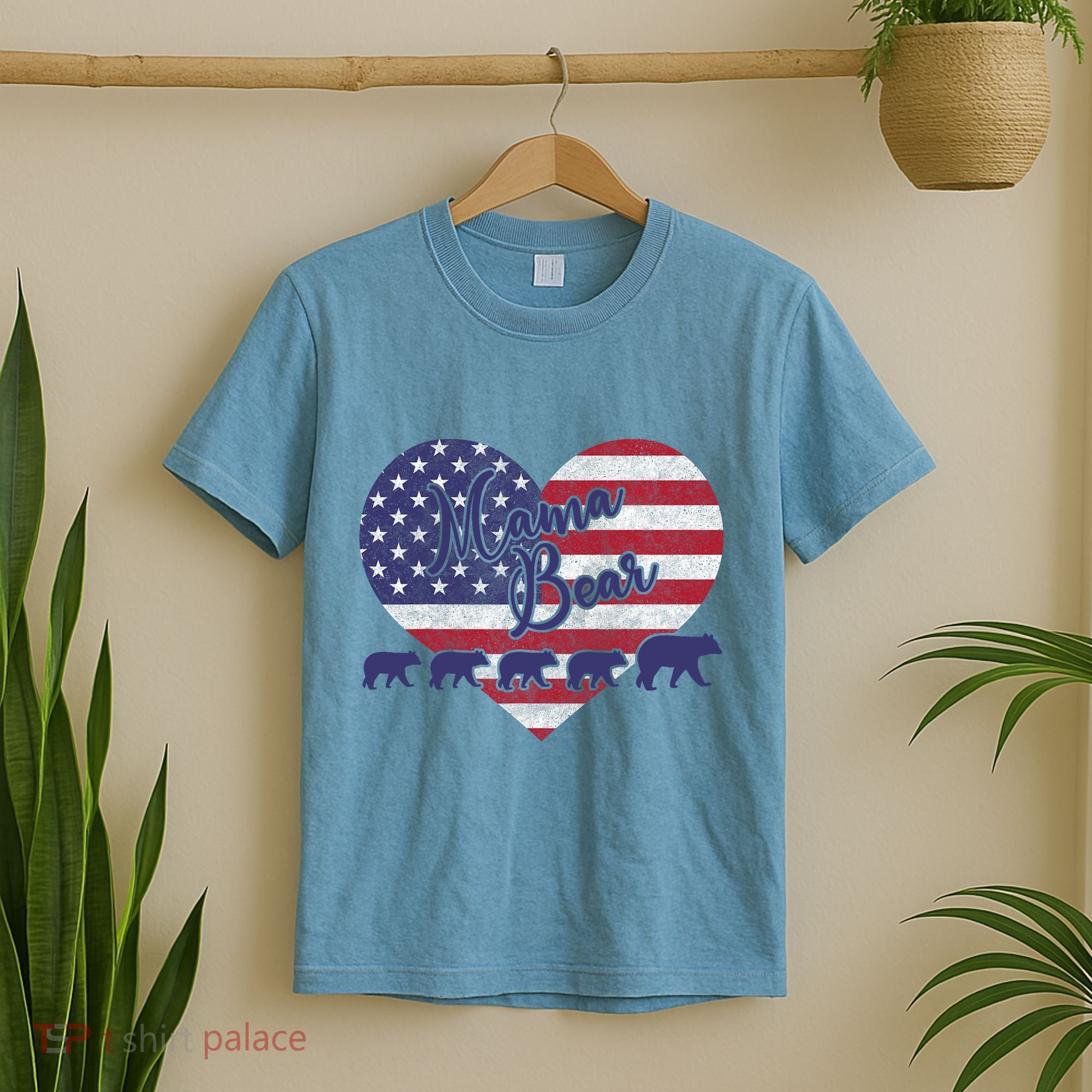 Mama Bear 4th Of July 4 Cubs Usa Flag Heart T-Shirt