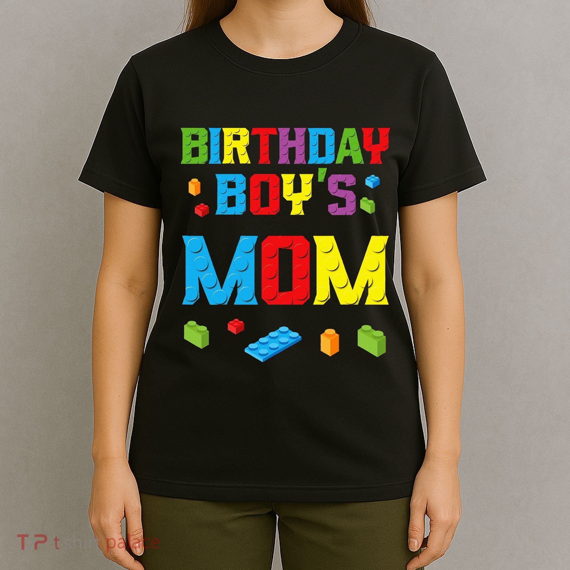 Master Builder Birthday Mom Building Bricks Blocks T-Shirt