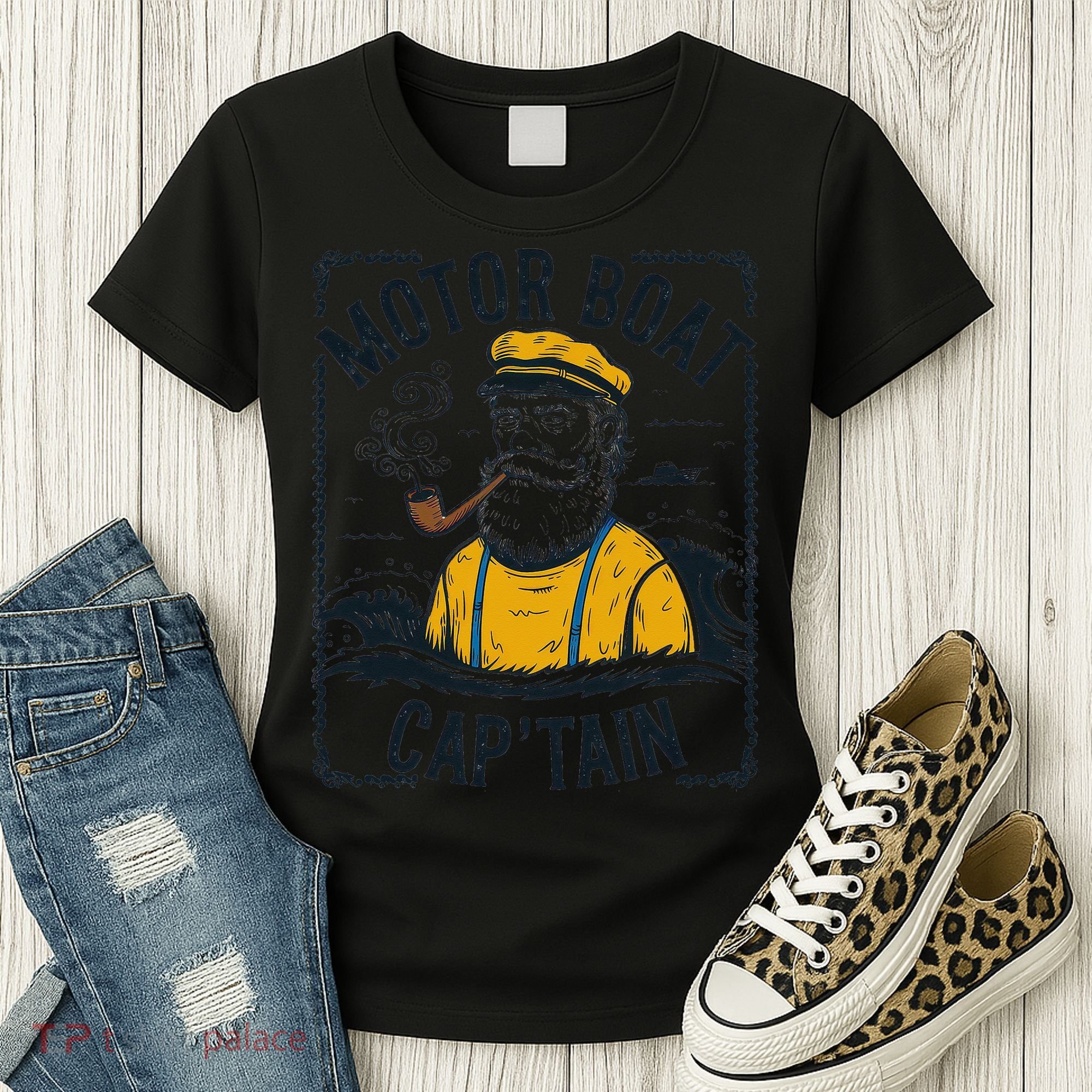 Motor Boat Captain Women Chummy Pontoon Boating Women's T-Shirt