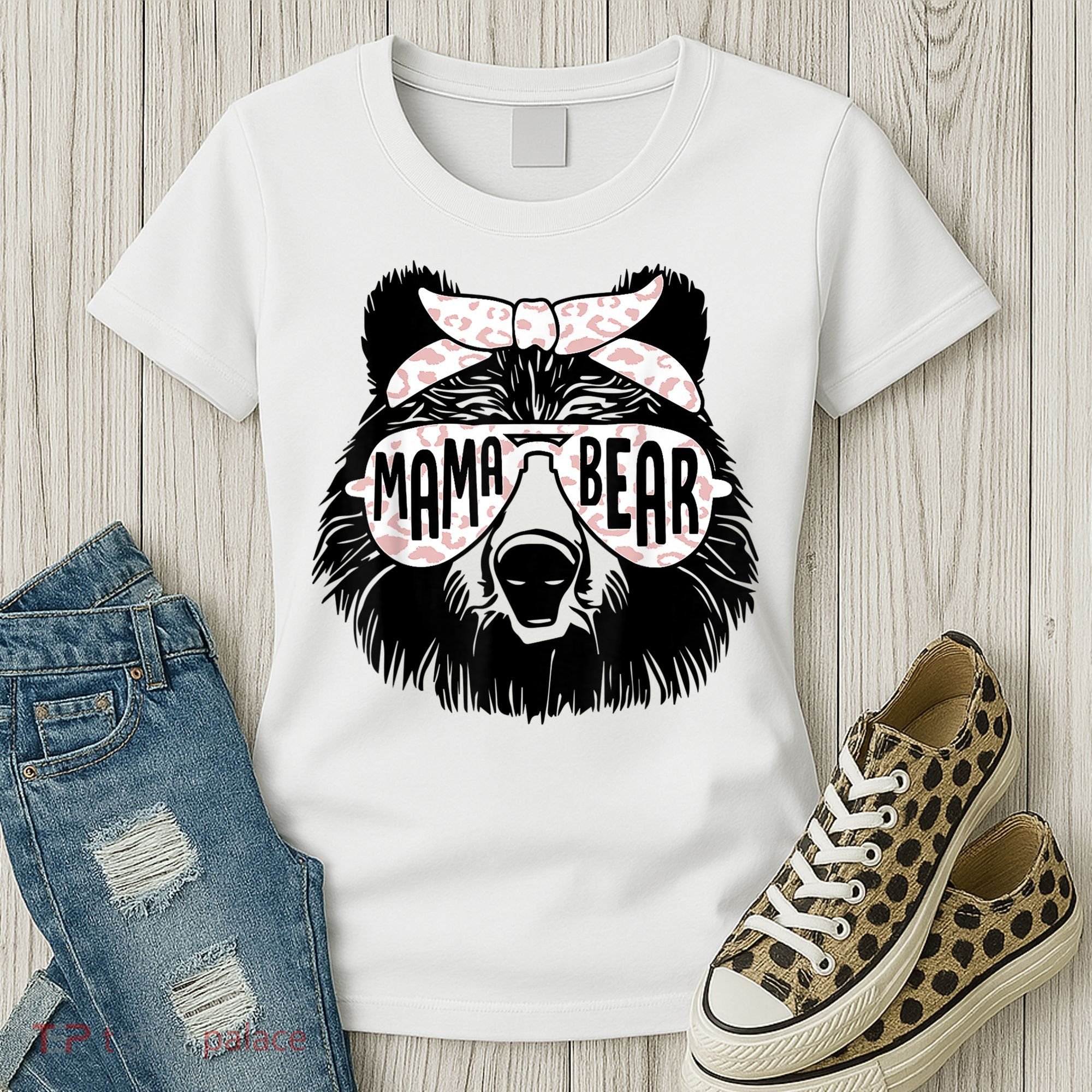 Mama Bear Face Sunglasses Mother Mom Mommy Mother's Day Women's T-Shirt