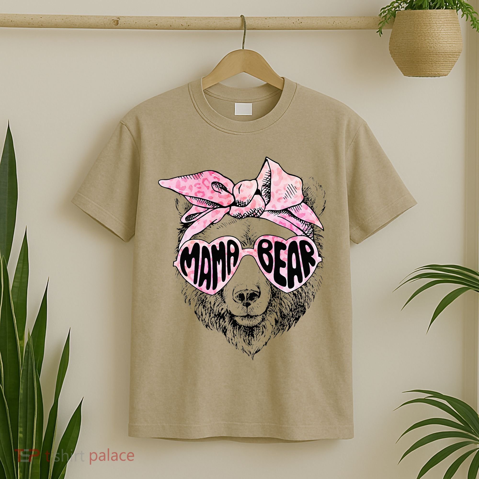 Mama Bear Face Sunglasses Grandma Mom Mommy Mother's Day T-Shirt
