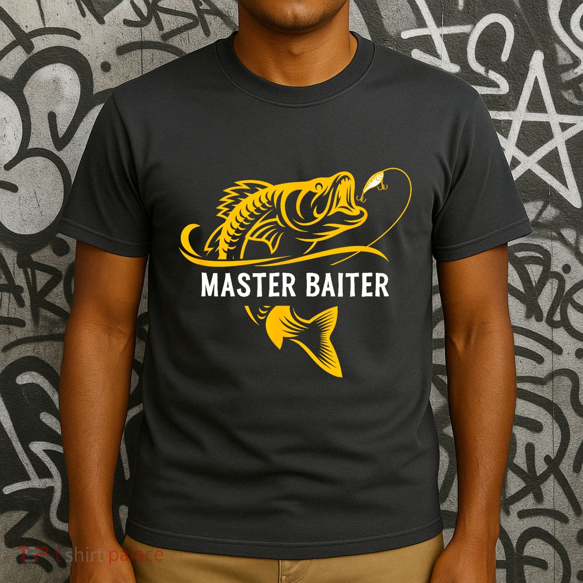 Master Baiter Hoocker Funny Fishing Gift T-Shirt