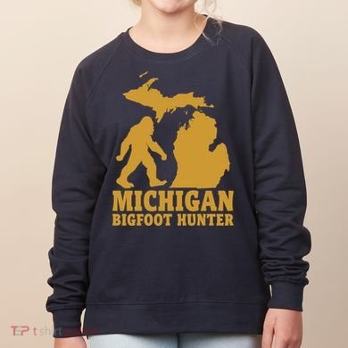 Michigan Bigfoot Hunter Women's Sweatshirt
