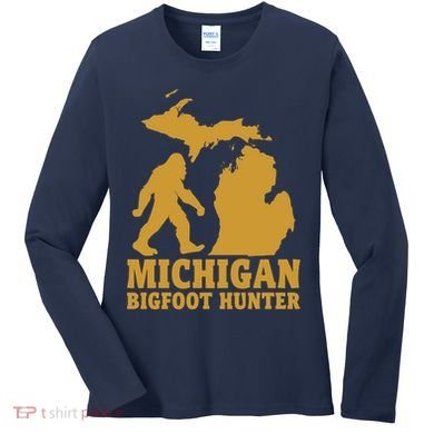 Michigan Bigfoot Hunter Women's Long Sleeve Shirt