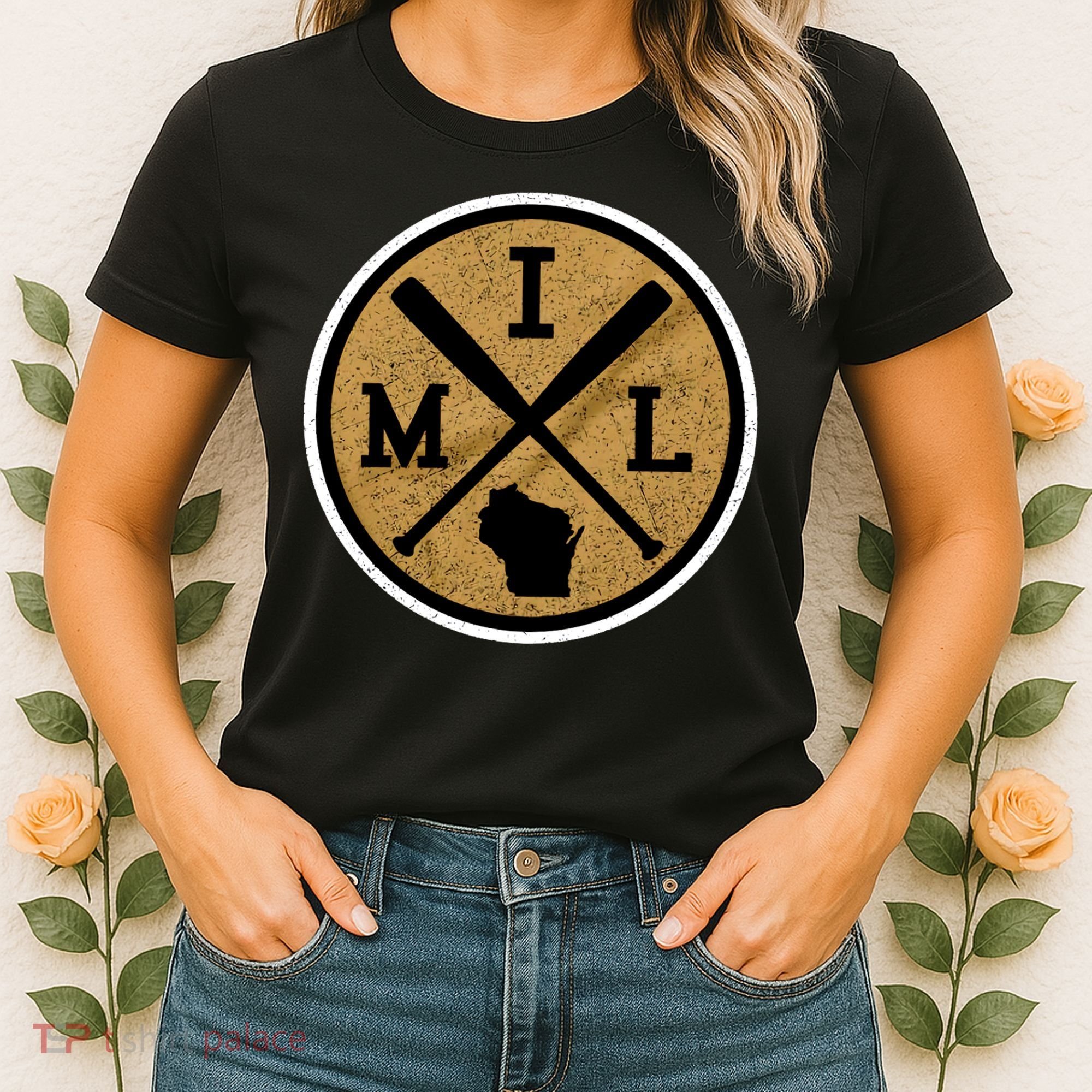 Milwaukee Baseball Lover Baseball Player Retro Sporty Women's T-Shirt