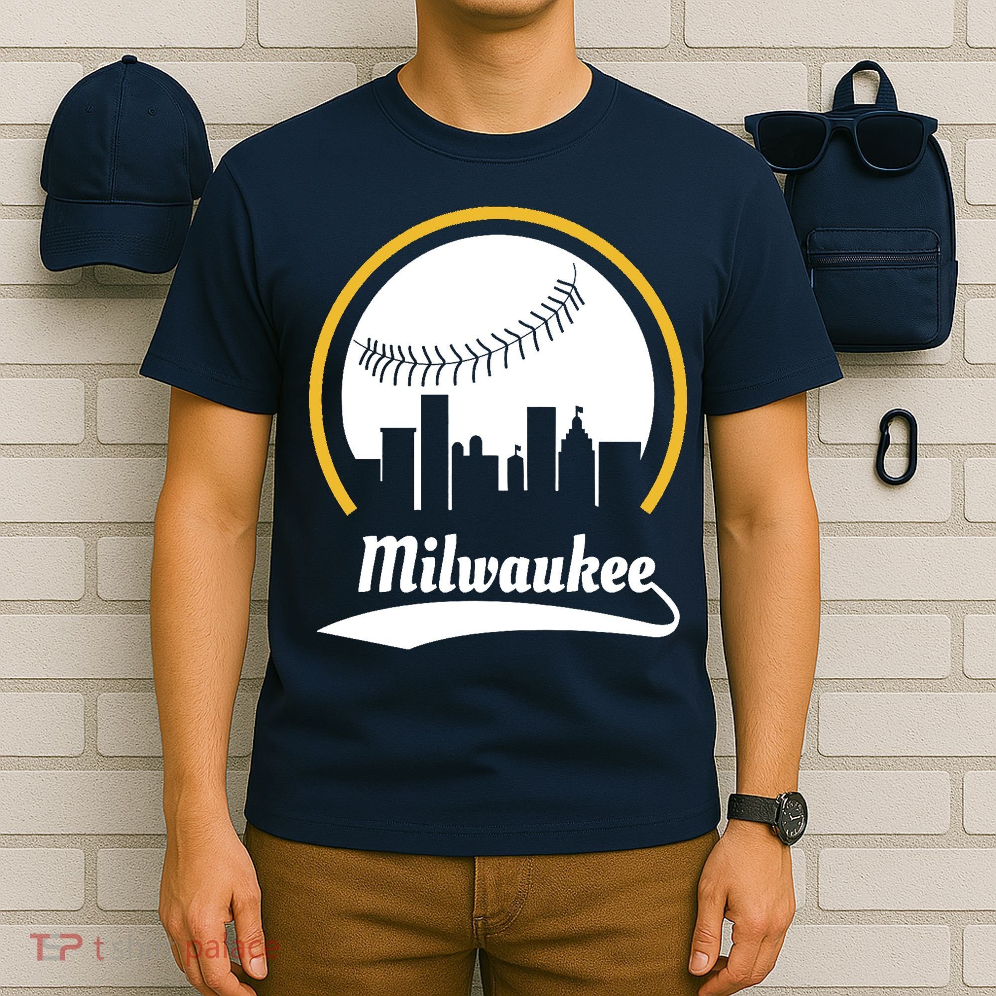 Milwaukee Baseball Lover Baseball Player Retro Sporty T-Shirt