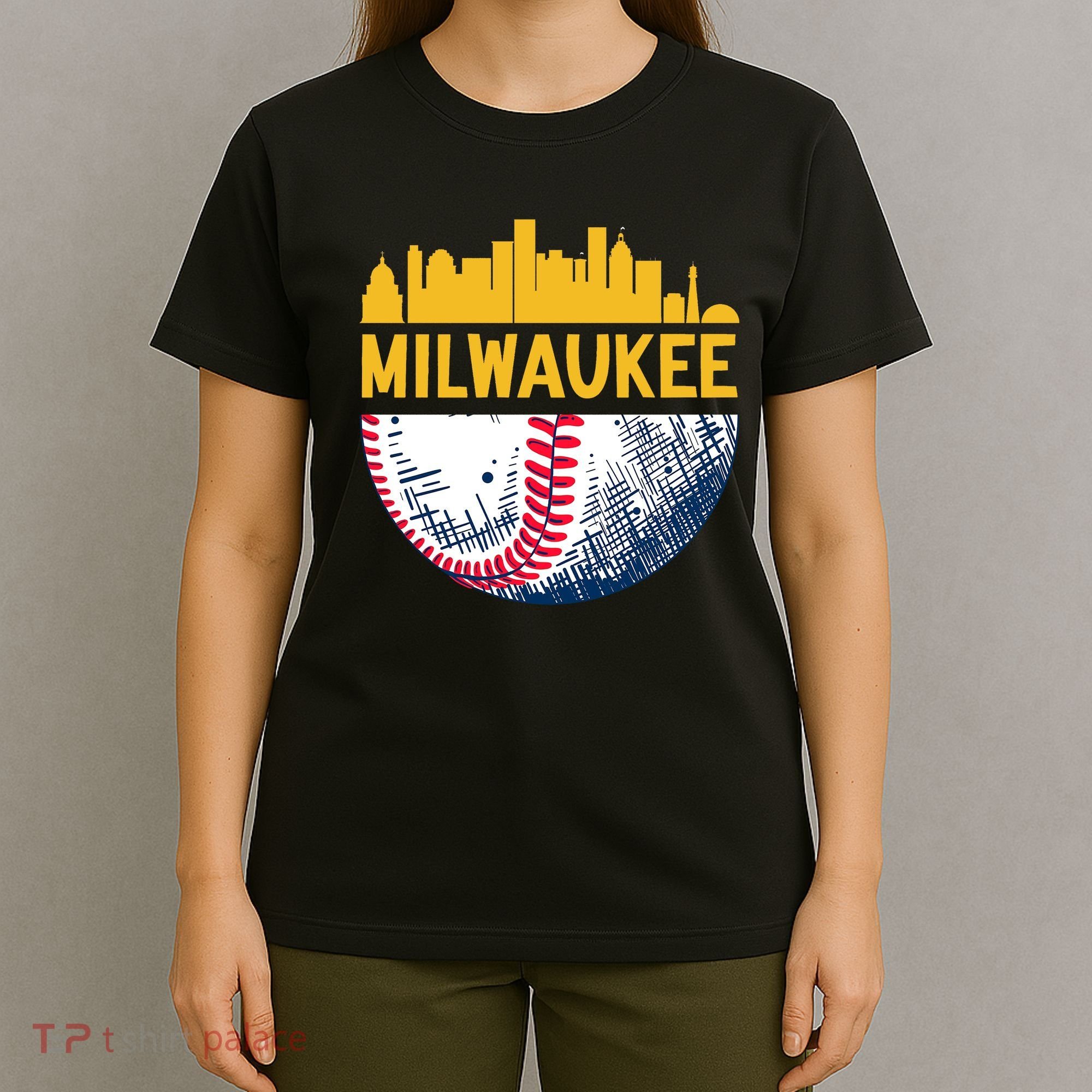 Milwaukee Baseball Lover Baseball Player Retro Sporty T-Shirt