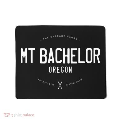 Mt. Bachelor Oregon Graphic Distressed Vintage Ski Mousepad