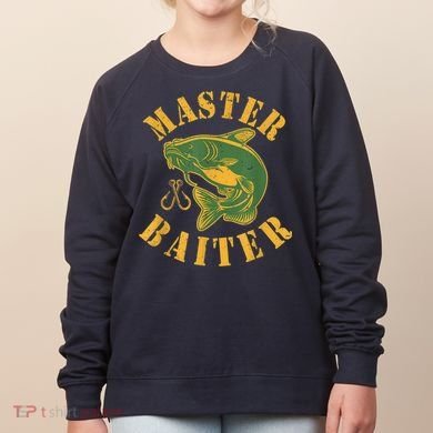 Master Baiter Wels Catfish Hunter Women's Sweatshirt