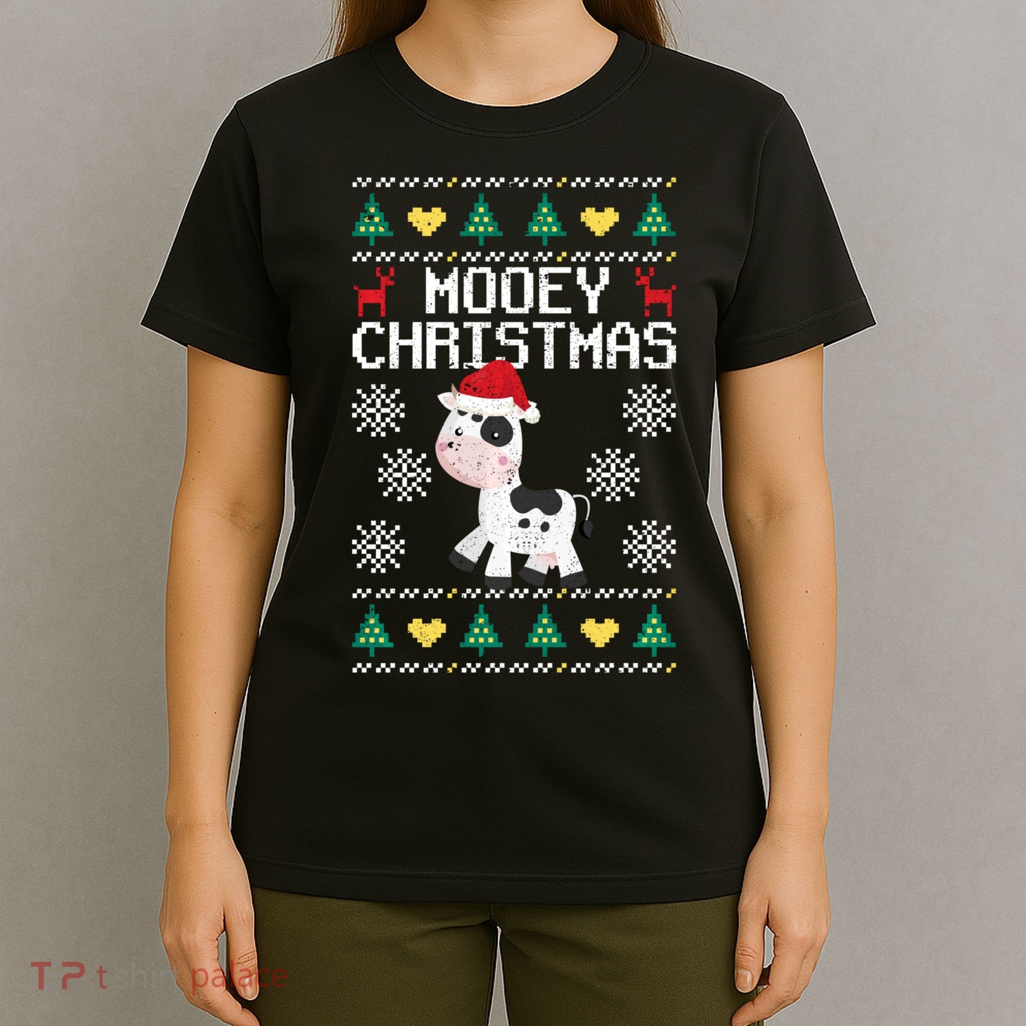 Mooey Christmas Cow Santa Claus Hat Xmas Farmer Animal T-Shirt
