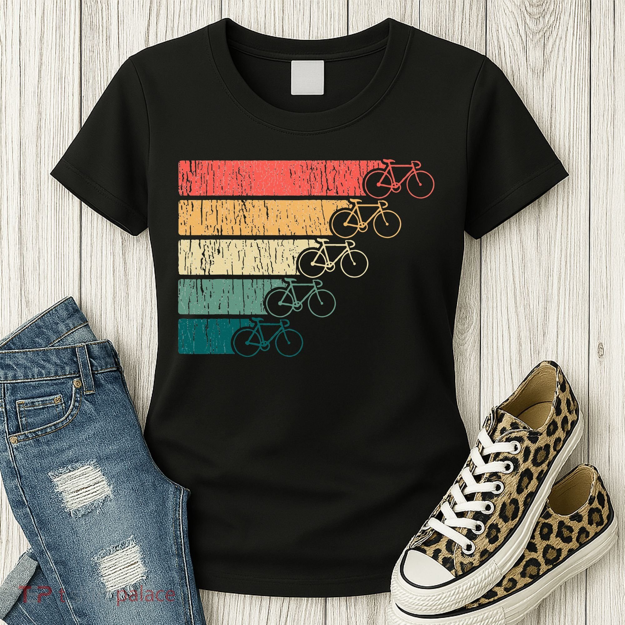 Minimalistic Cycling Funny Biking Bicycle Enthusiast Women's T-Shirt