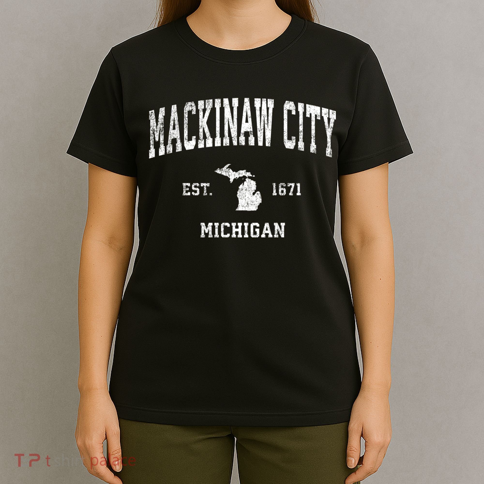 Mackinaw City Michigan Mi Vintage Athletic Sports T-Shirt