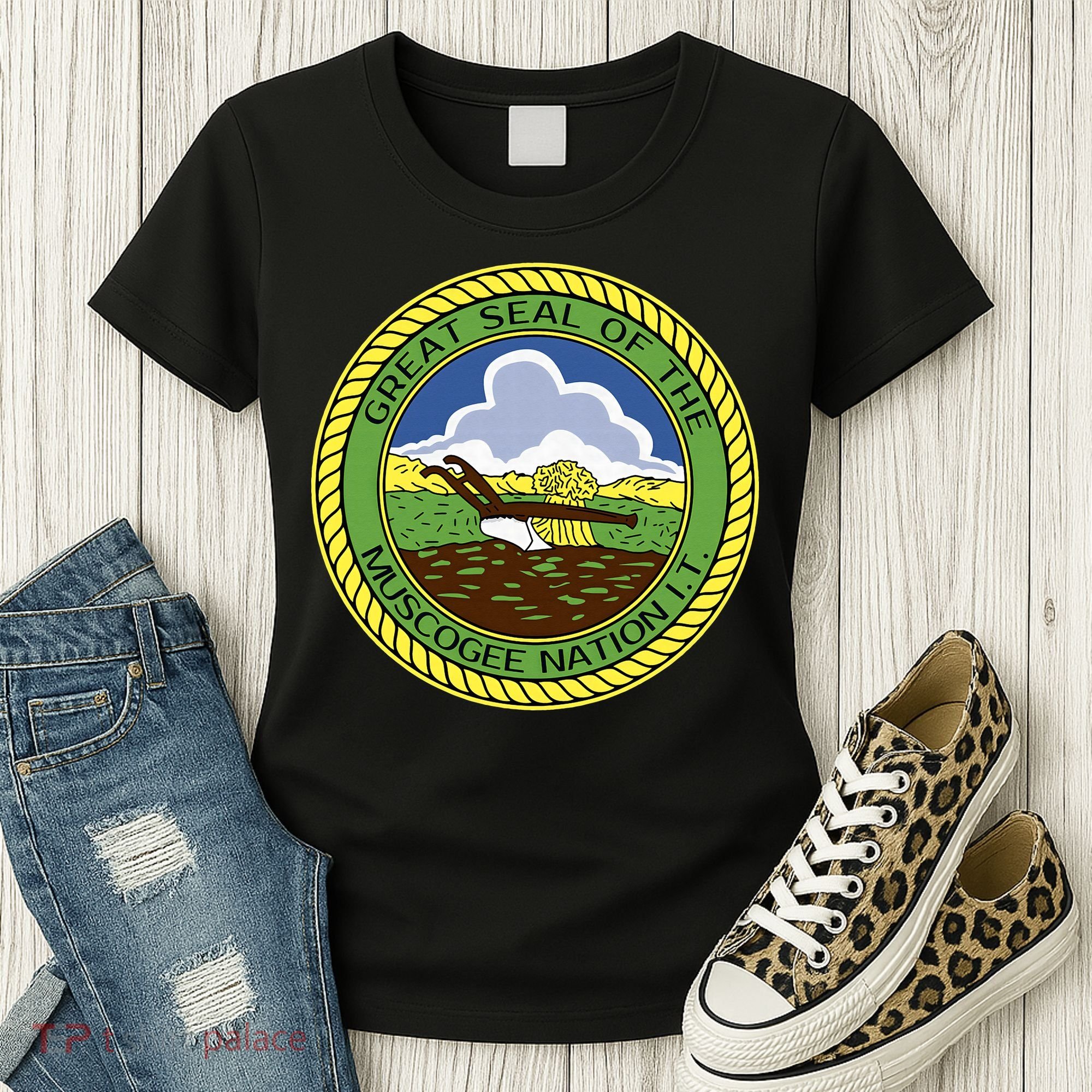 Muscogee Creek Nation Muskogee Mvskoke Women's T-Shirt