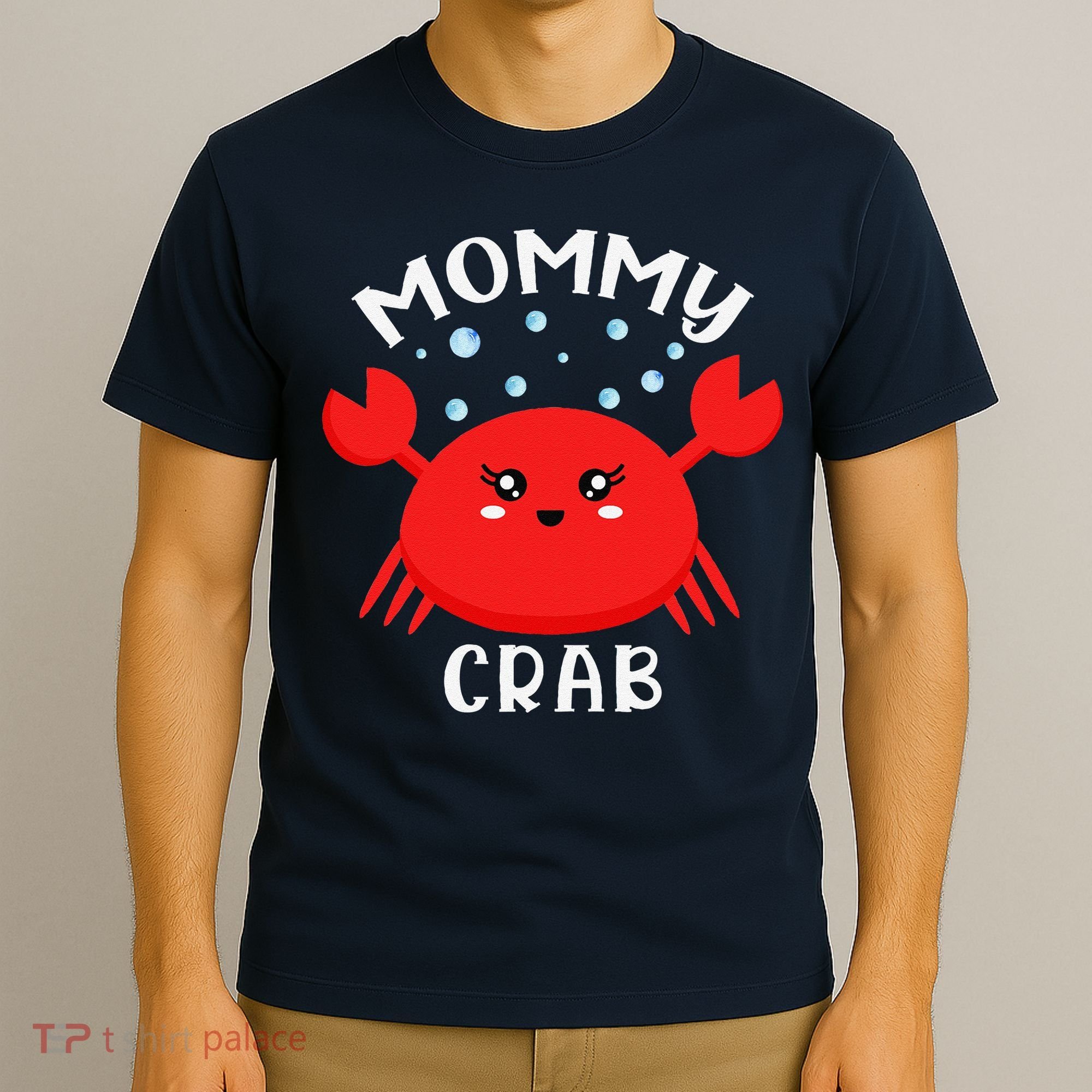 Mommy Crab Ocean Animal Crab Zodiac Funny Announcement T-Shirt