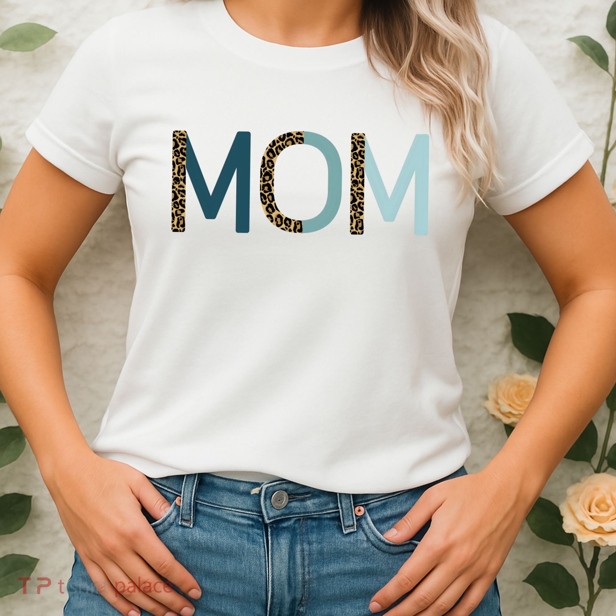Mom Cheetah Print Cute Mother's Day Gift Women's T-Shirt