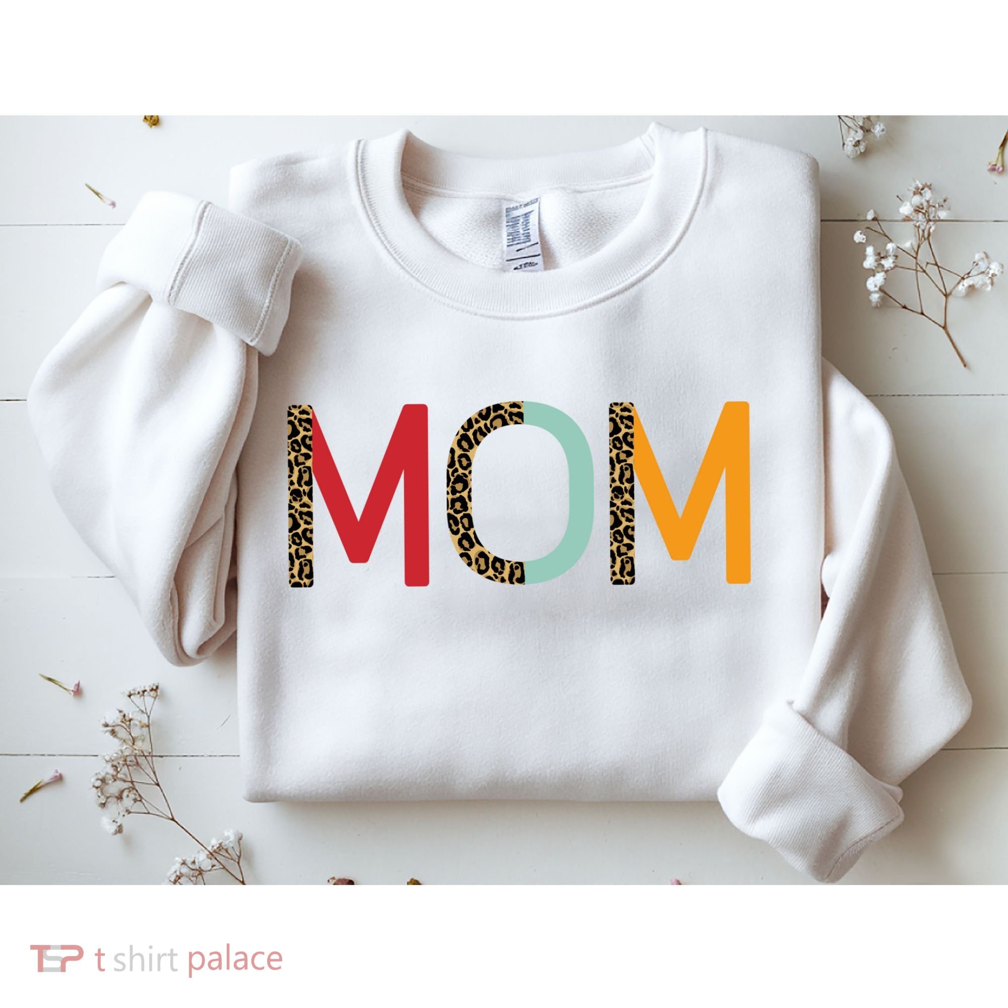 Mom Cheetah Print Cute Gift Sweatshirt