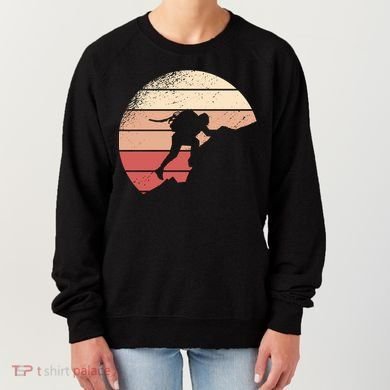 Mountain Climber Retro Sunset Women's Sweatshirt