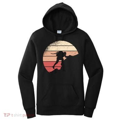 Mountain Climber Retro Sunset Women's Hoodie