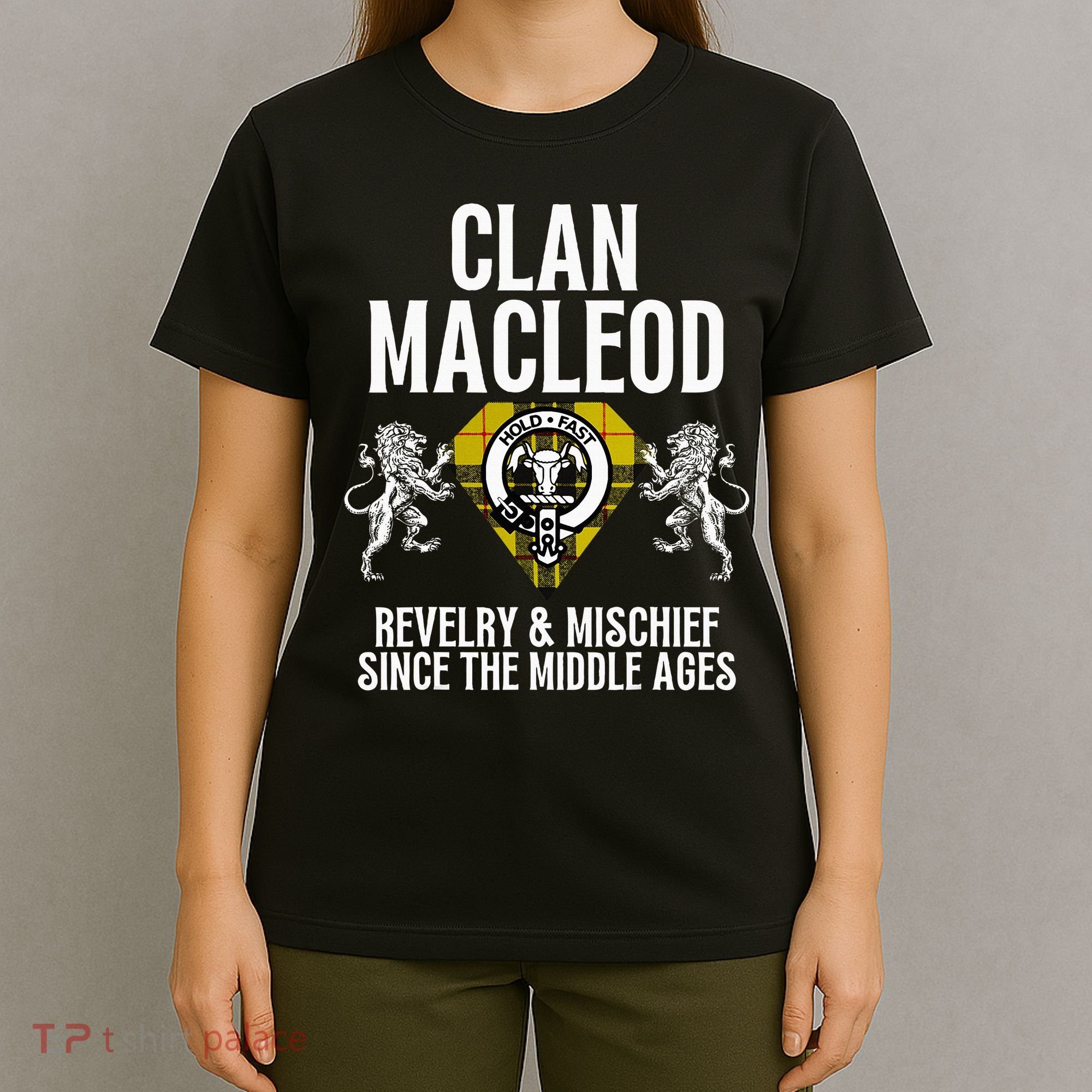 Macleod Clan Scottish Name Coat Of Arms Tartan Family Party T-Shirt