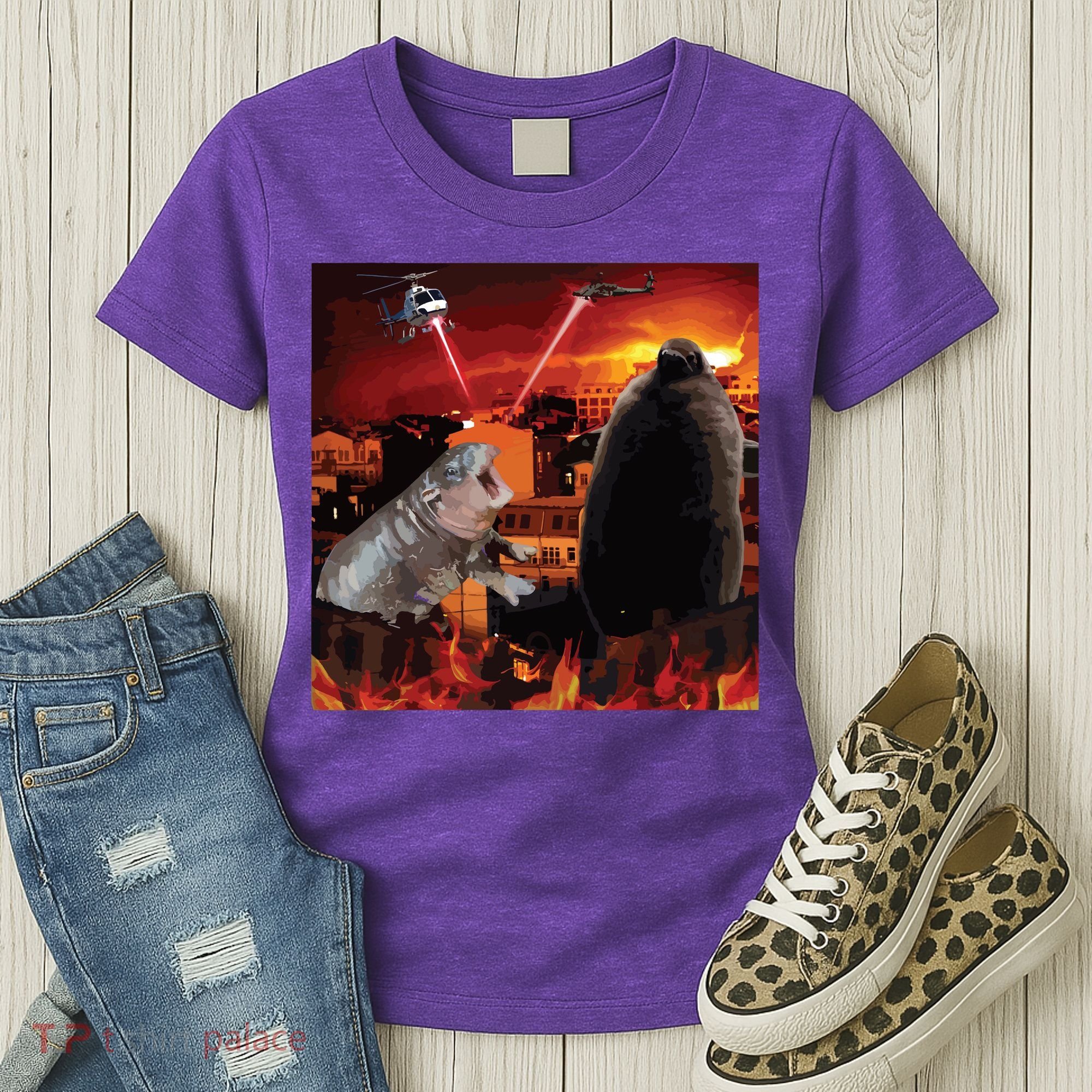 Moo Deng And Pesto Battle Women's T-Shirt