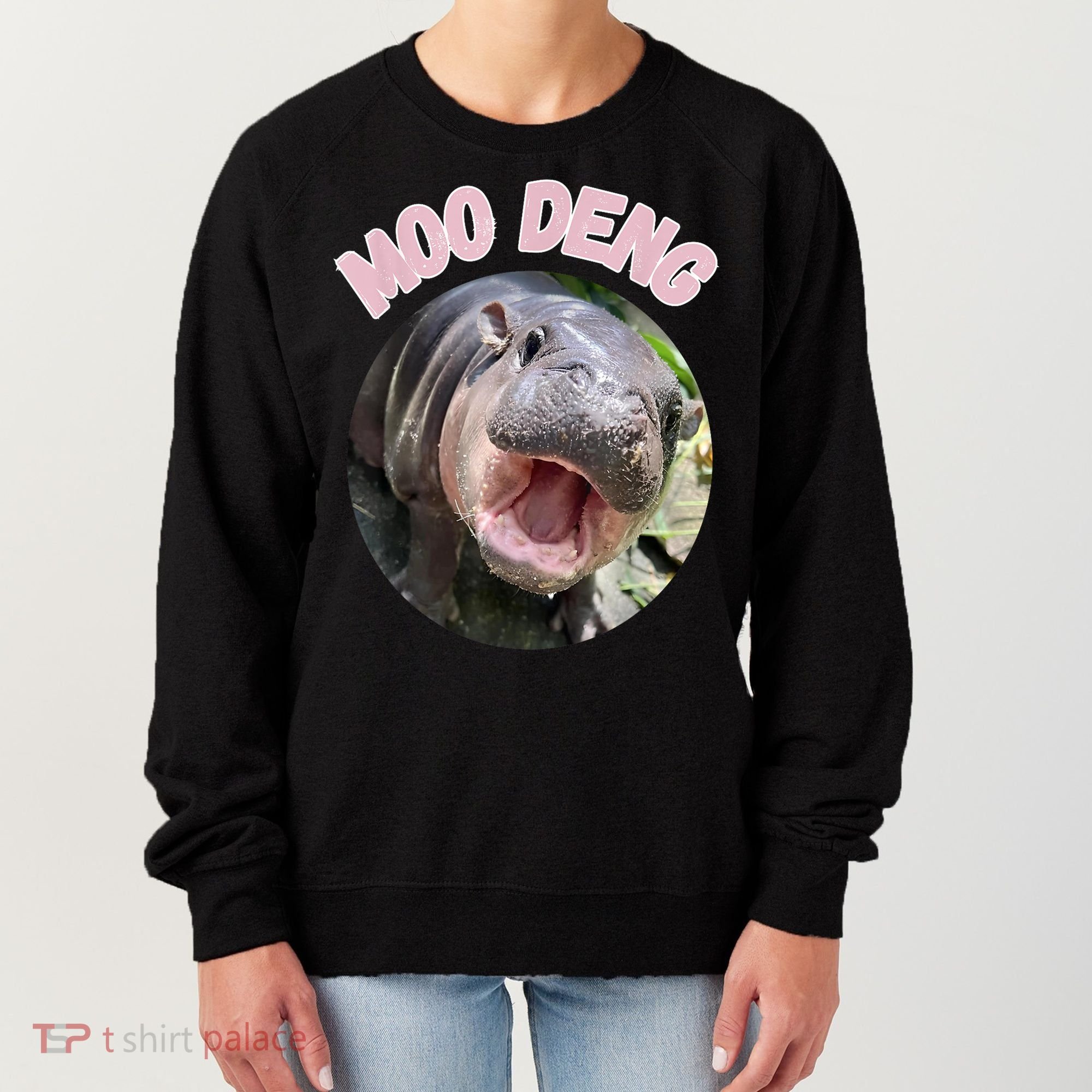 Moo Deng Bouncy Pig In Thai Picture The Cute Baby Hippo Gift Women's Sweatshirt