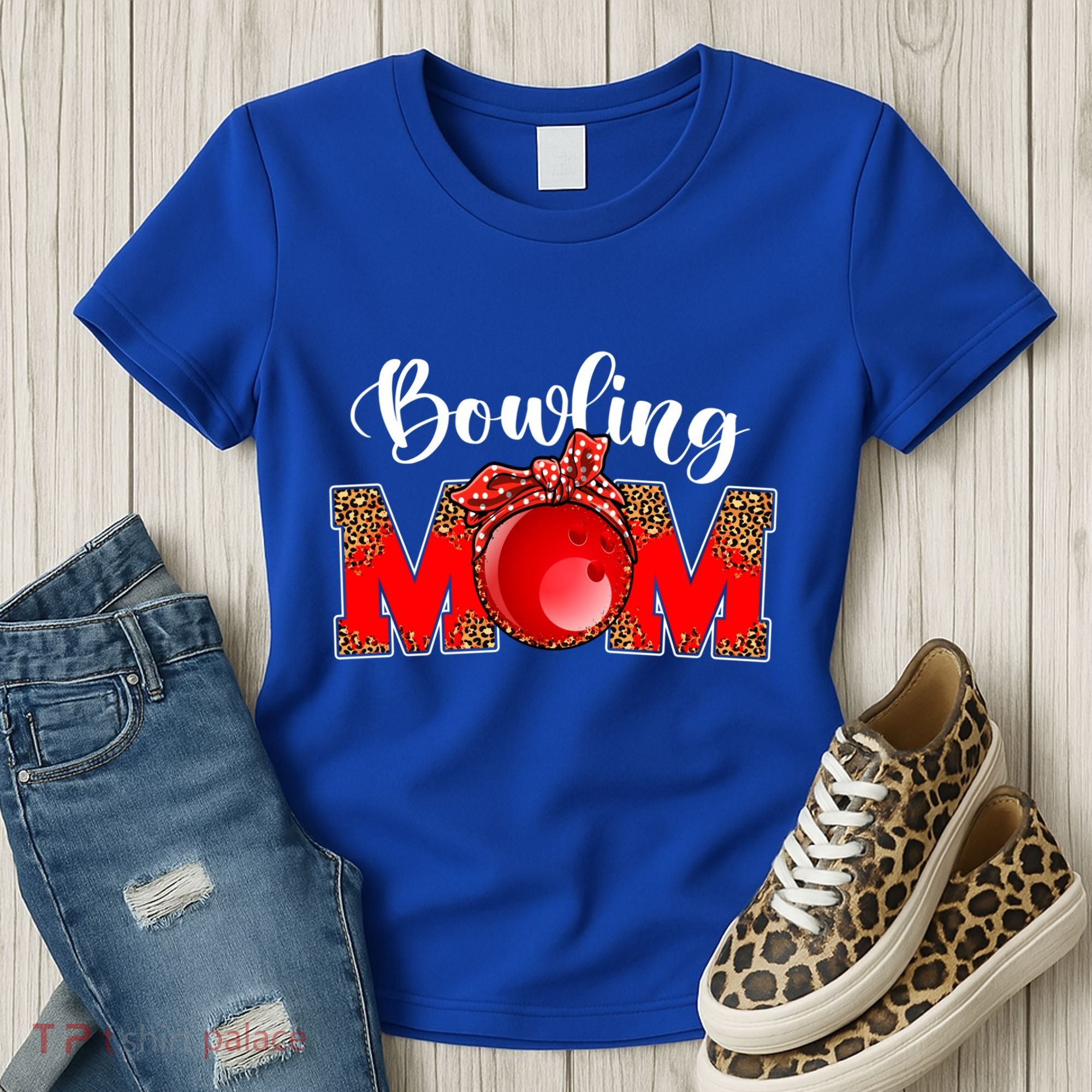 Mothers Day Bowling Mom Leopard Game Day Mom Life Cute Gift Women's T-Shirt