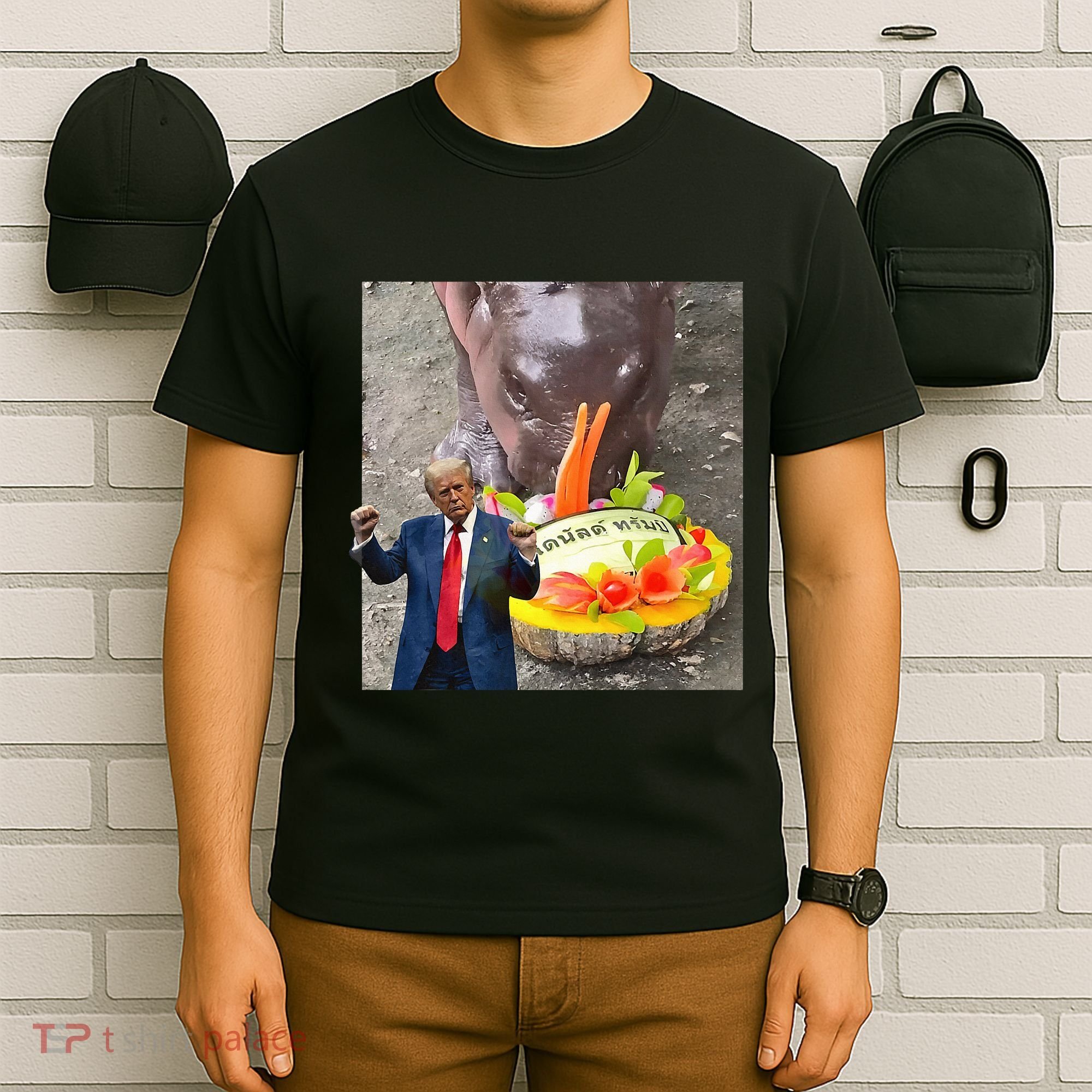 Moo Deng Endorsed Trump Hippo Predicting TrumpS Victory T-Shirt