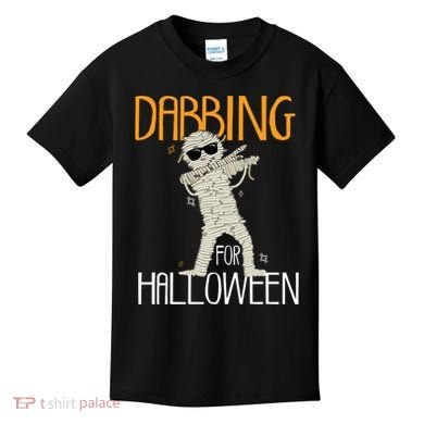 Mummy Dabbing For Halloween Kids T-Shirt