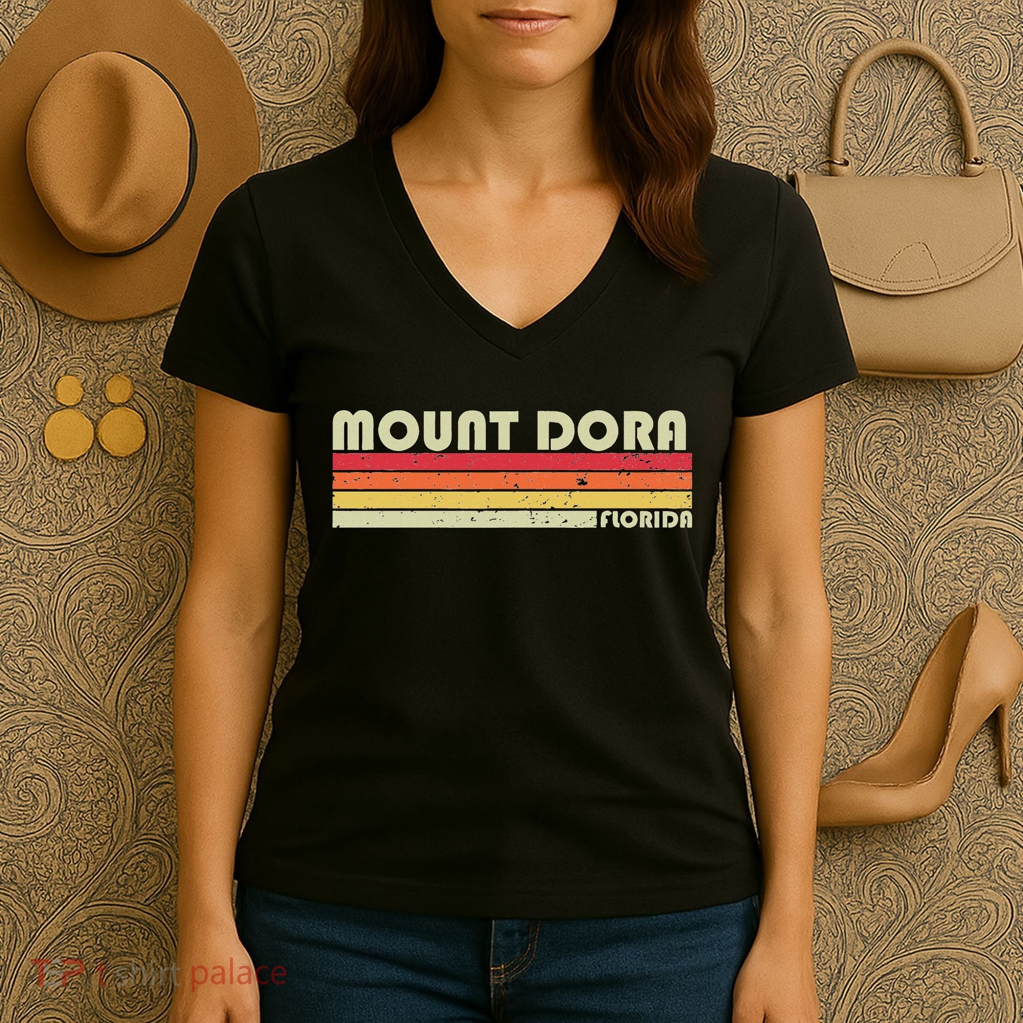 Mount Dora Fl Florida Funny City Home Roots Gift Retro 80s Women's V-Neck T-Shirt