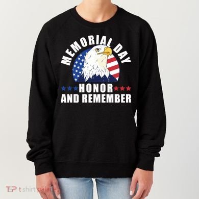 Memorial Day Honor And Remember Bald Eagle Patriotic Gift Women's Sweatshirt