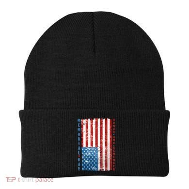 Memorial Day Honor And Remember Distressed USA American Flag Beanie