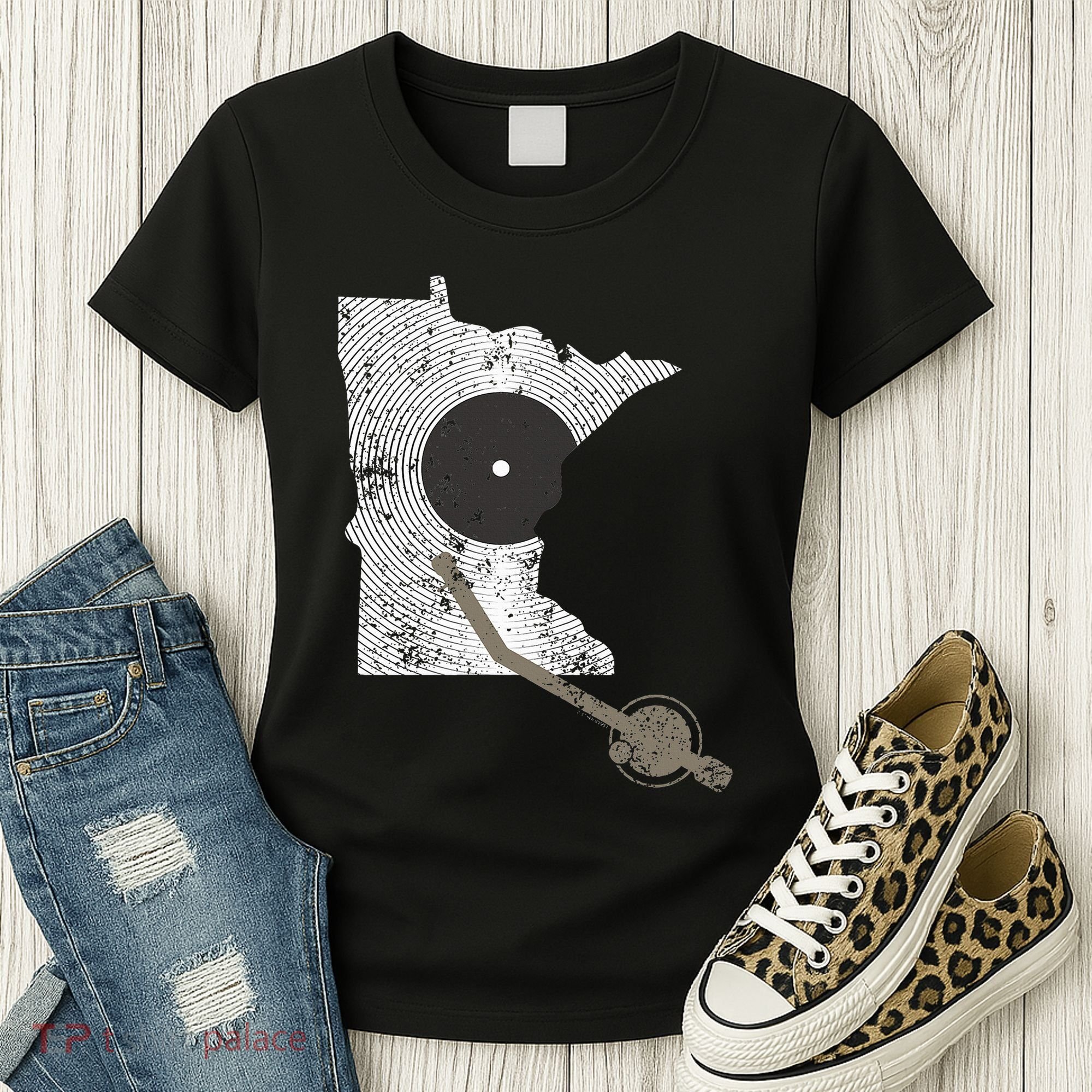 Minnesota Dj I Love House Music Women's T-Shirt