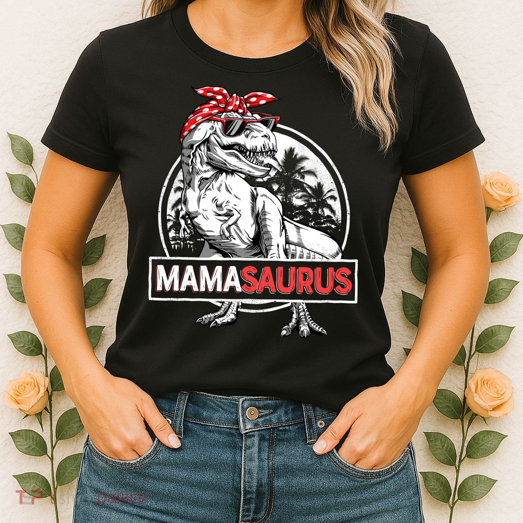 Mothers Day Mamasaurus T Rex Dinosaur Funny Mama Saurus Mother's Day Women's T-Shirt