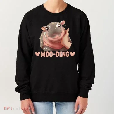 Moo Deng Women's Sweatshirt
